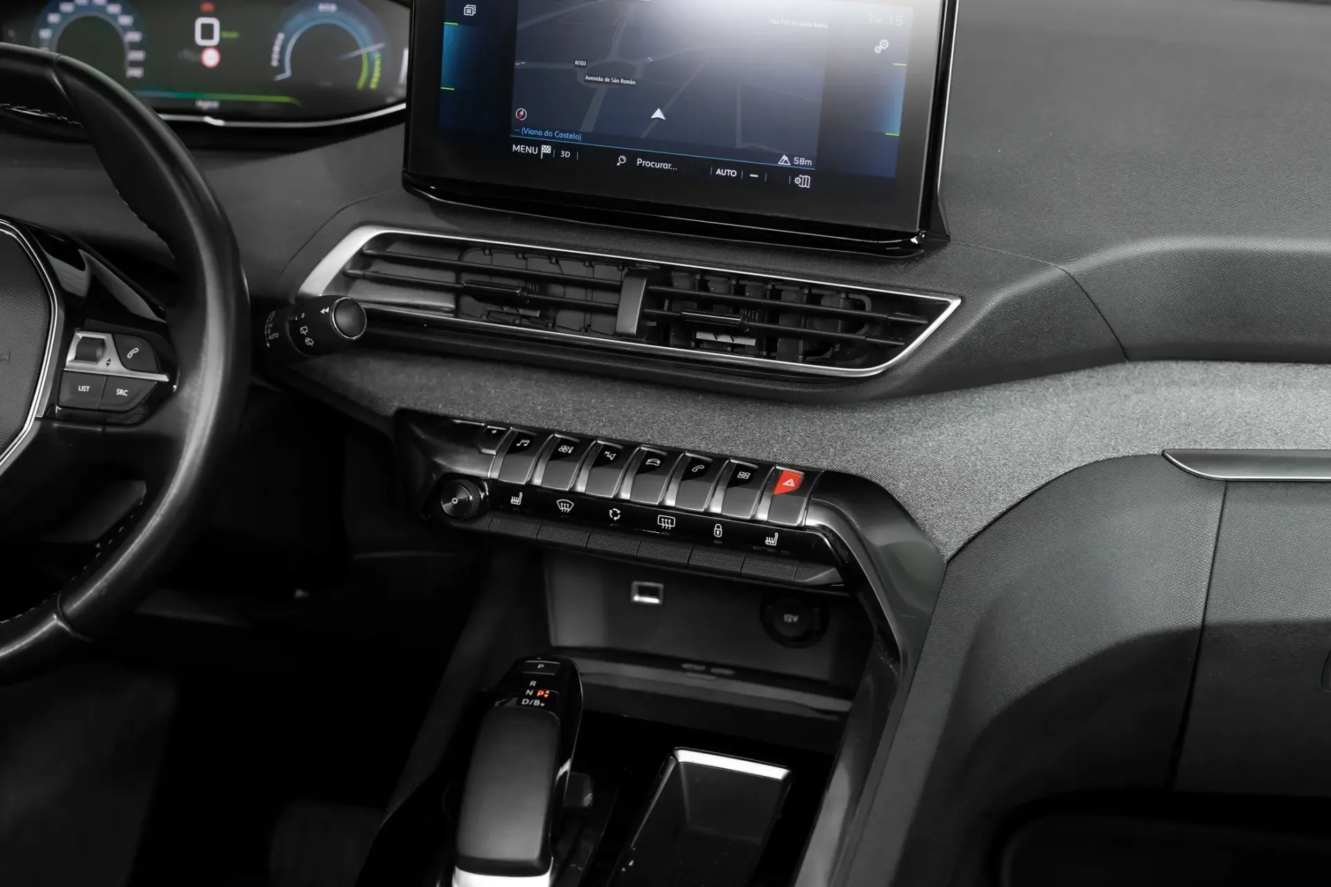 Peugeot 3008 1.6 Hybrid Allure Pack e-EAT8 32