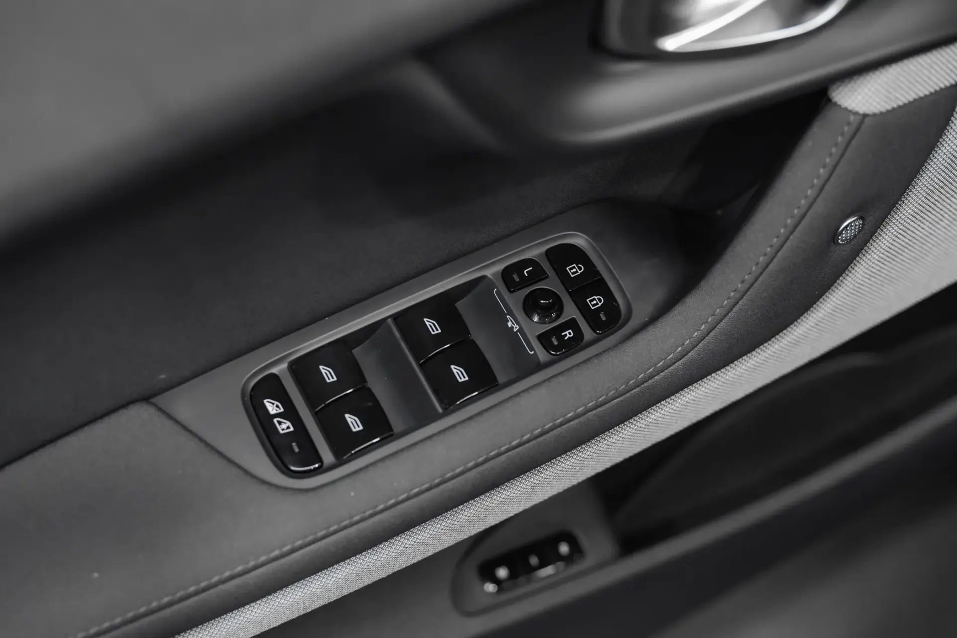 Polestar 2 Long Range 78 kWh 33