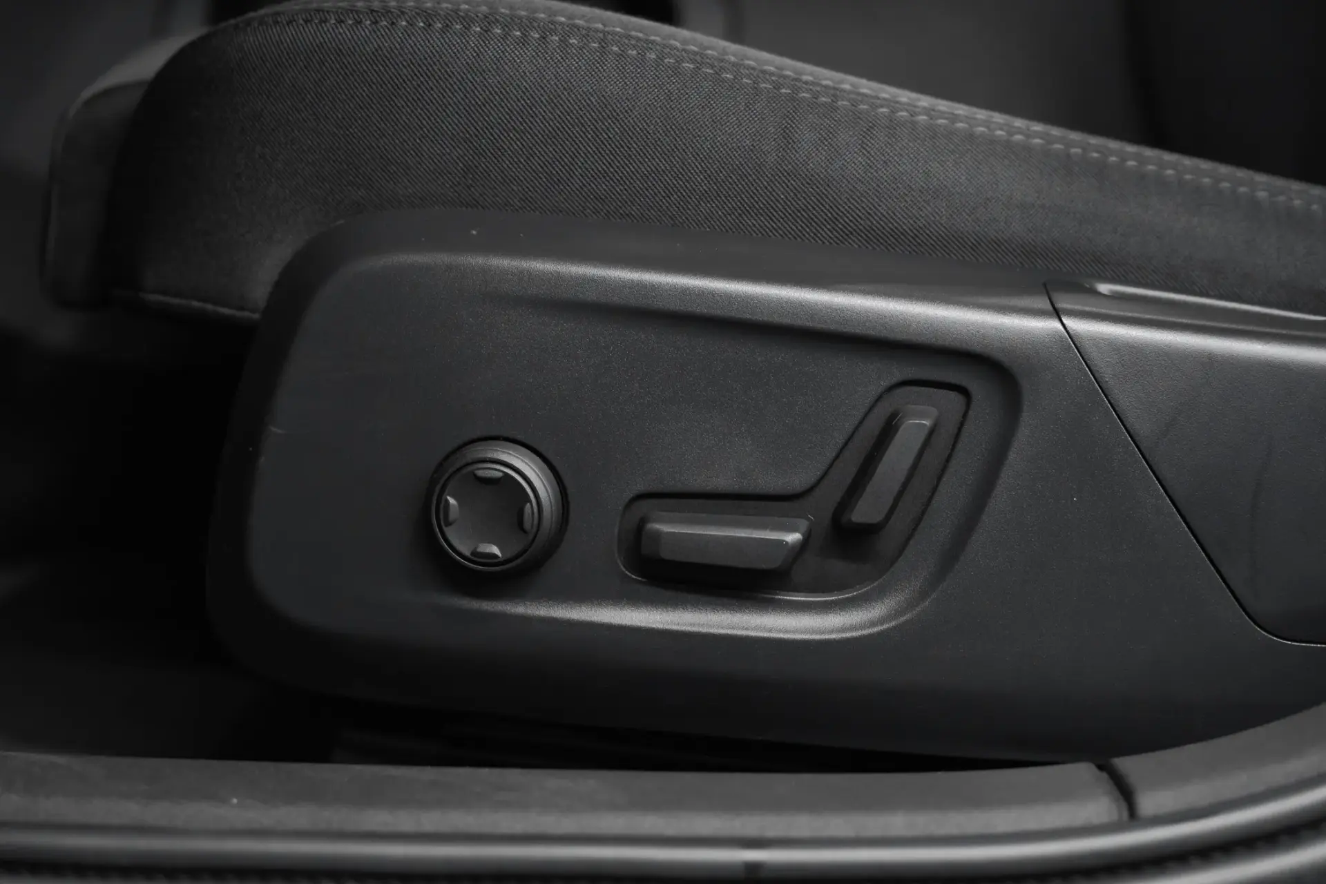 Polestar 2 Long Range 78 kWh 36