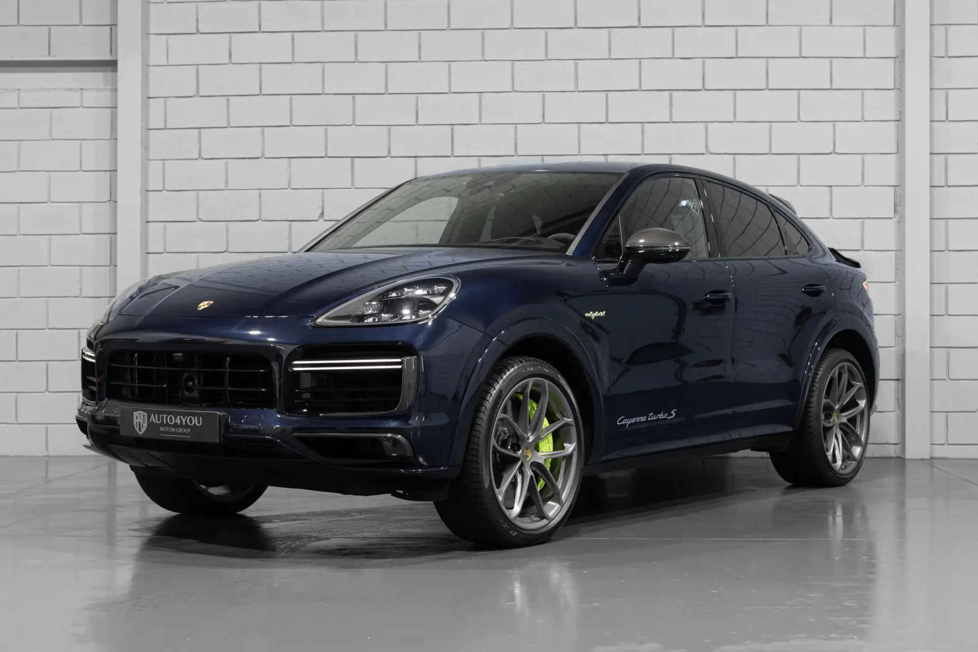 Porsche Cayenne Coupé Turbo S E-Hybrid 1
