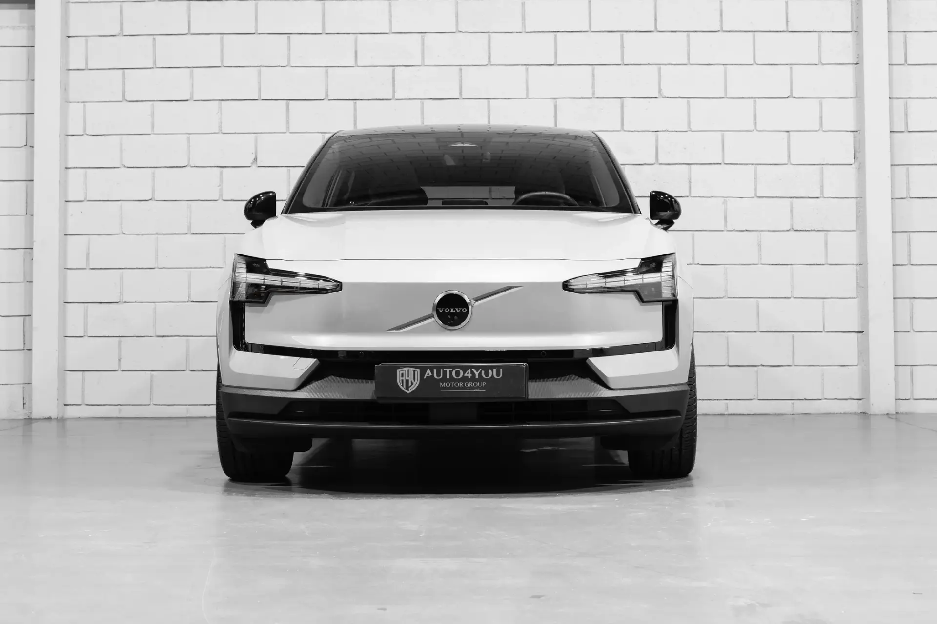 Volvo EX30 69 kWh Twin Motor Ultra 2