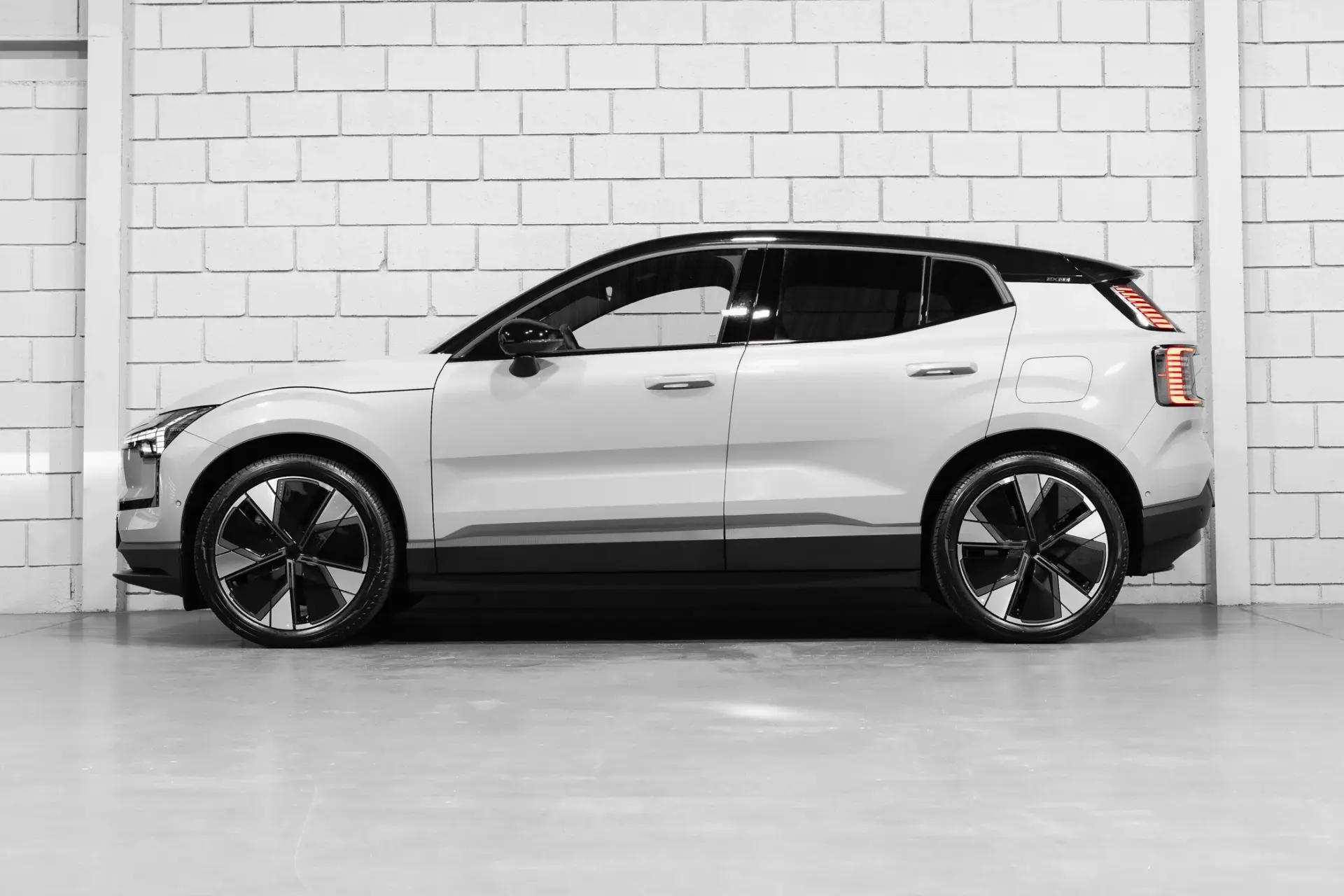 Volvo EX30 69 kWh Twin Motor Ultra 3