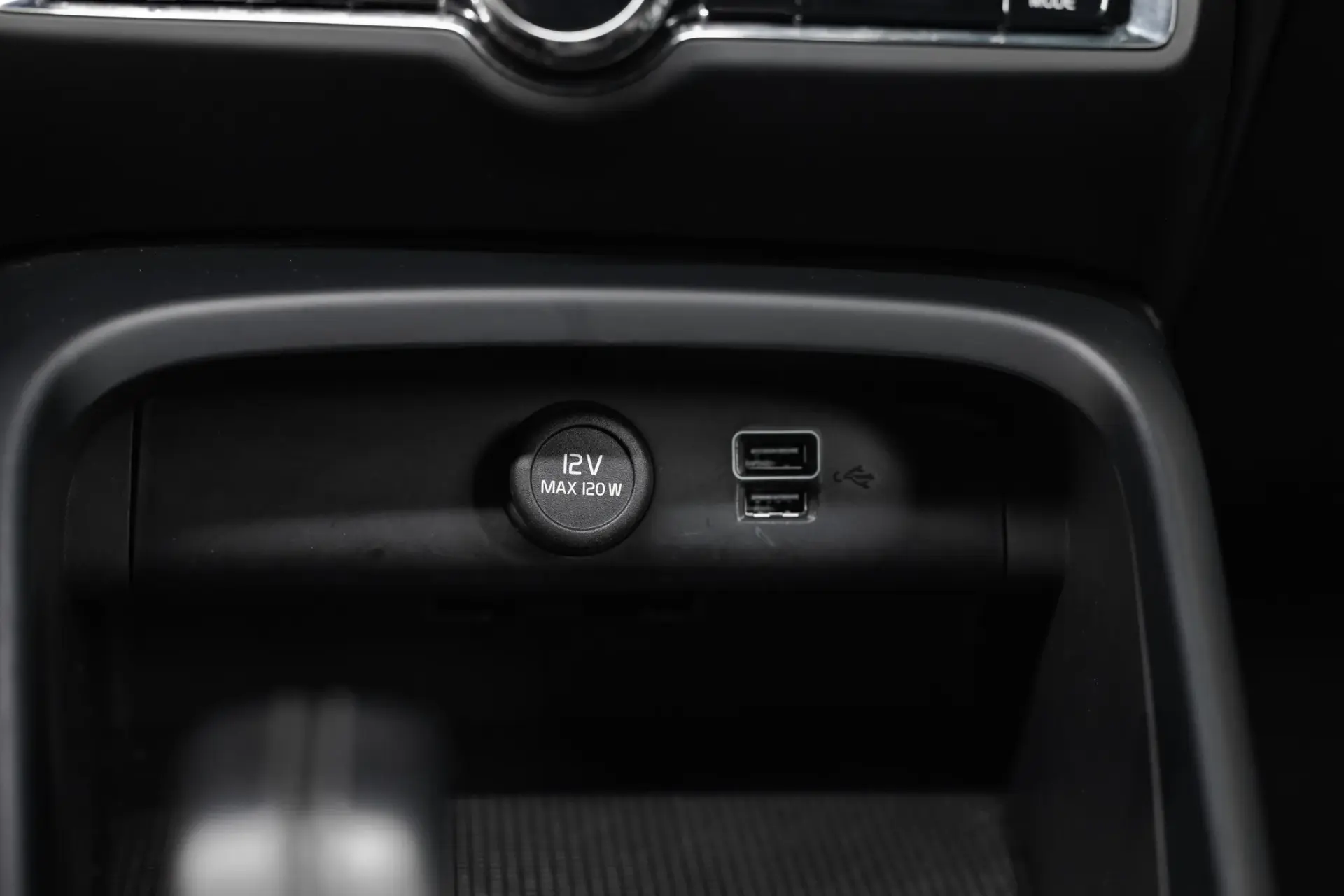 Volvo XC 40 1.5 T4 PHEV Inscription Expression 34