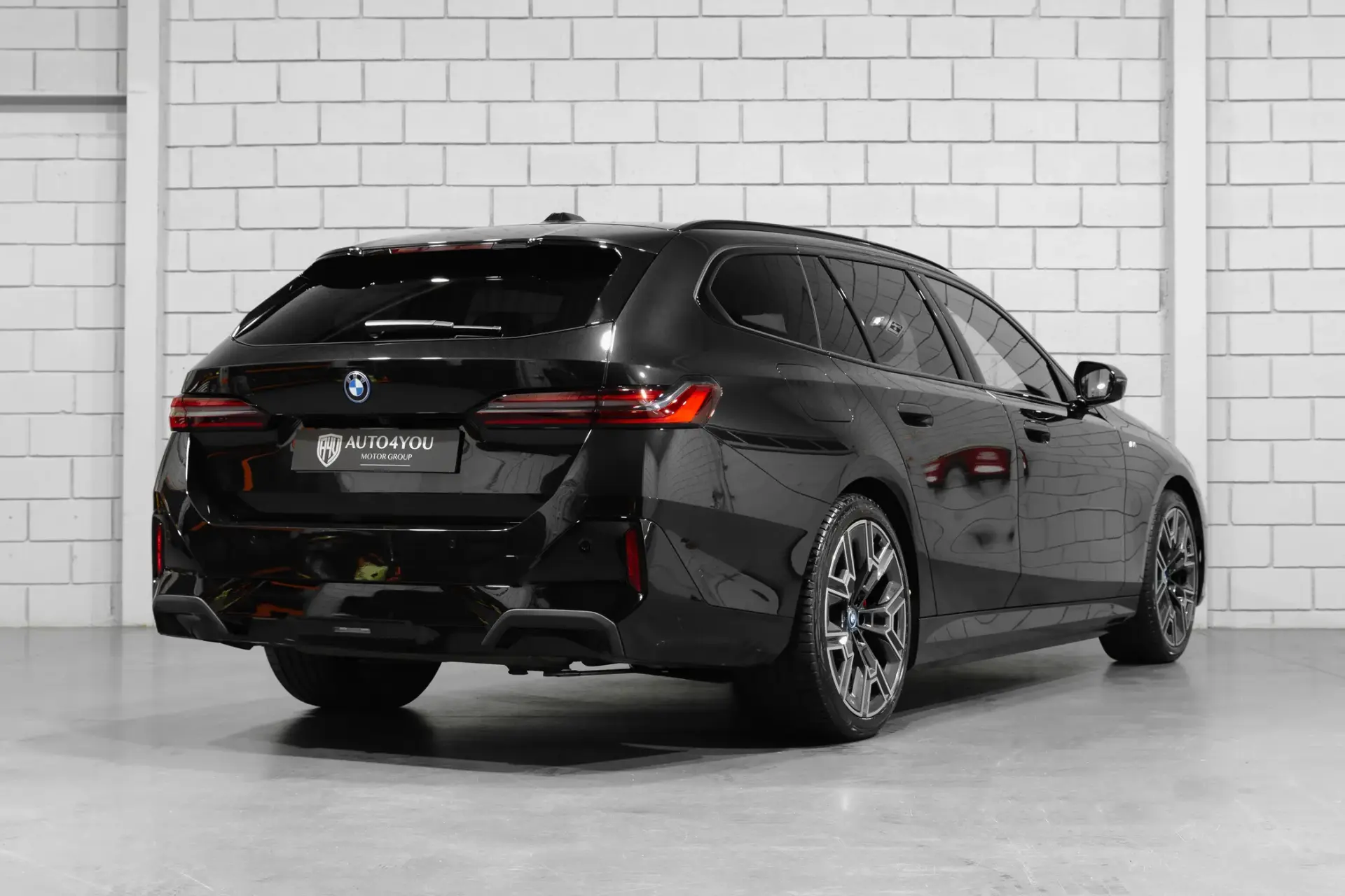 BMW 530 e xDrive Pack Desportivo M Pro 4