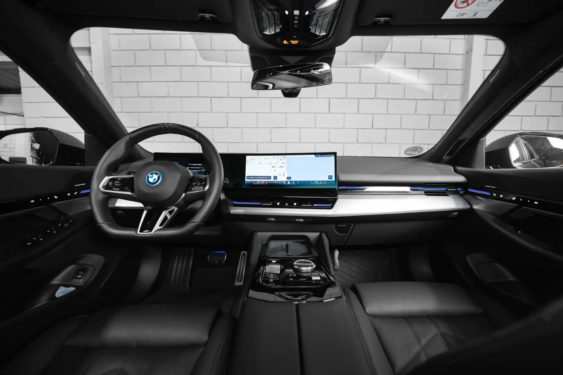 BMW 530 e xDrive Pack Desportivo M Pro 35