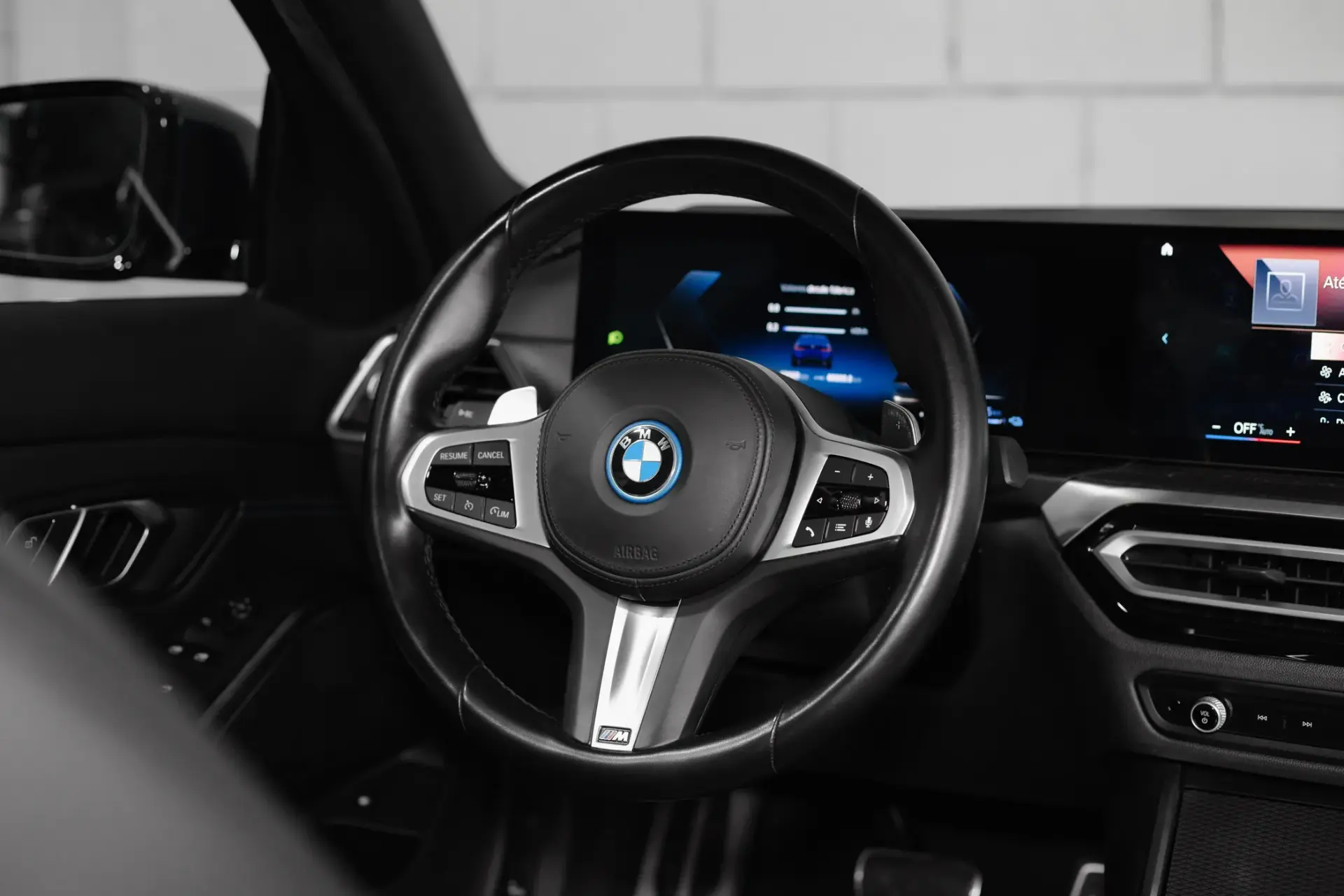 BMW 320 e Pack M Auto 6