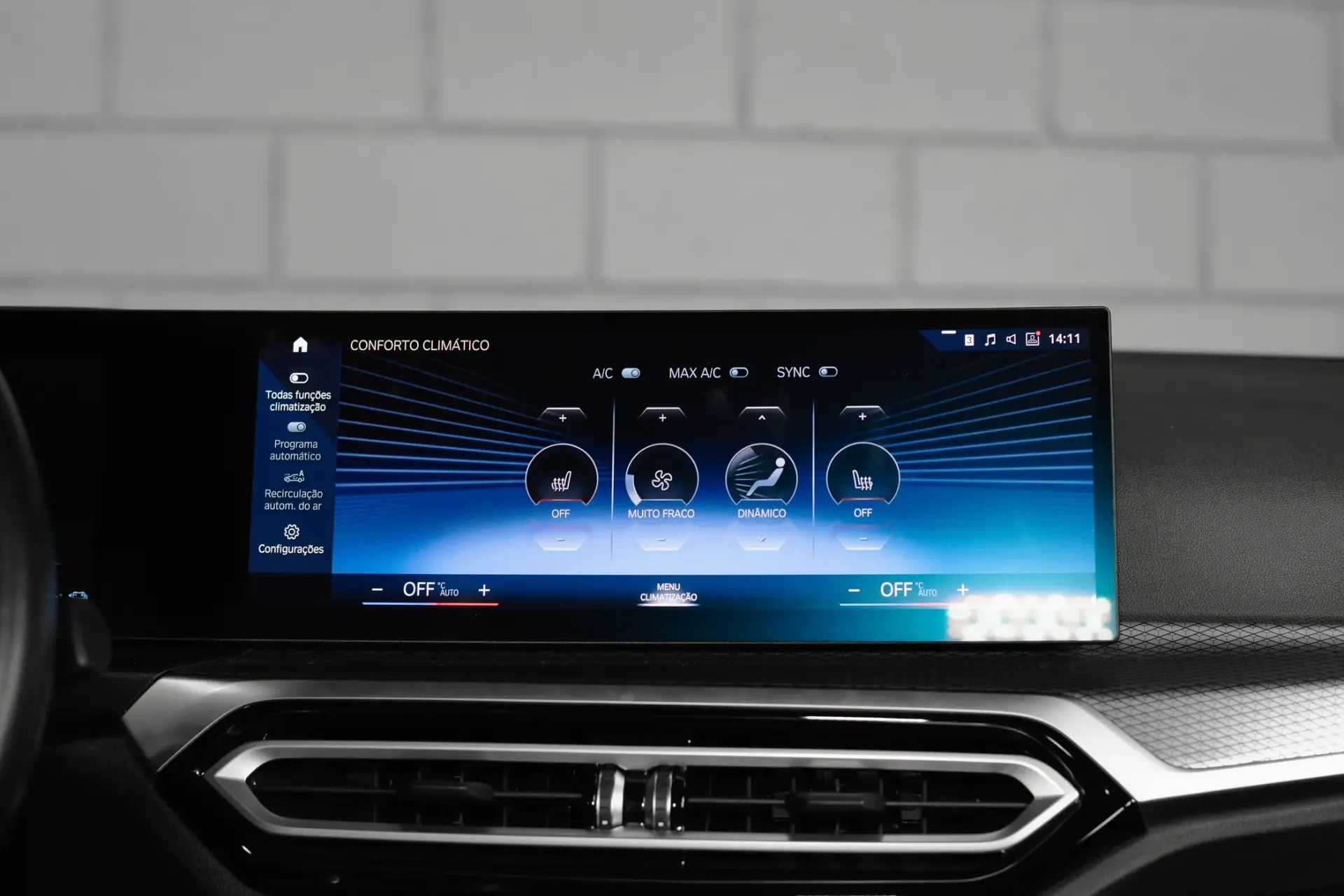 BMW 320 e Pack M Auto 22