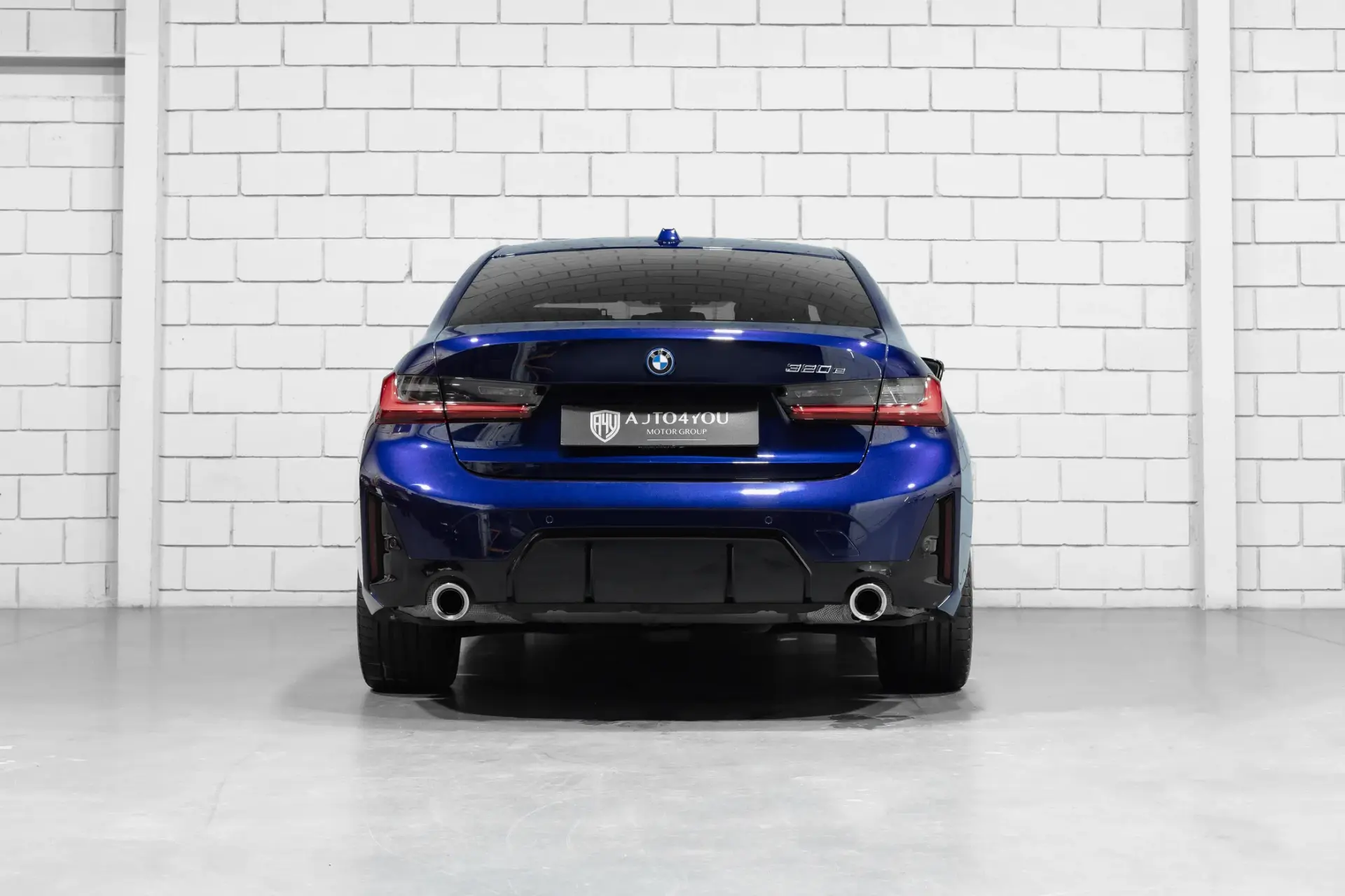 BMW 320 e Pack M Auto 46