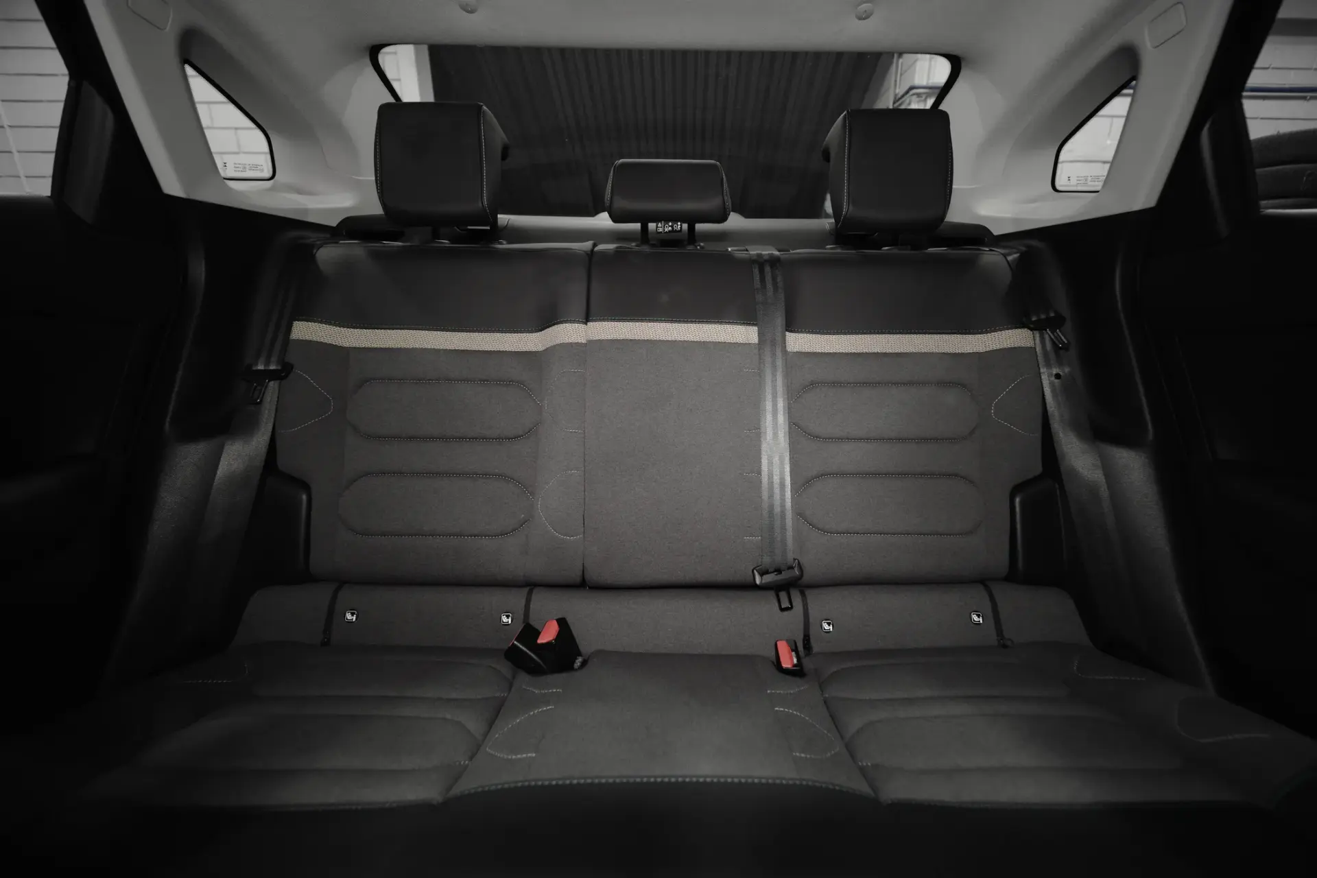 Citroen C4 X 1.2 PureTech Plus EAT8 11