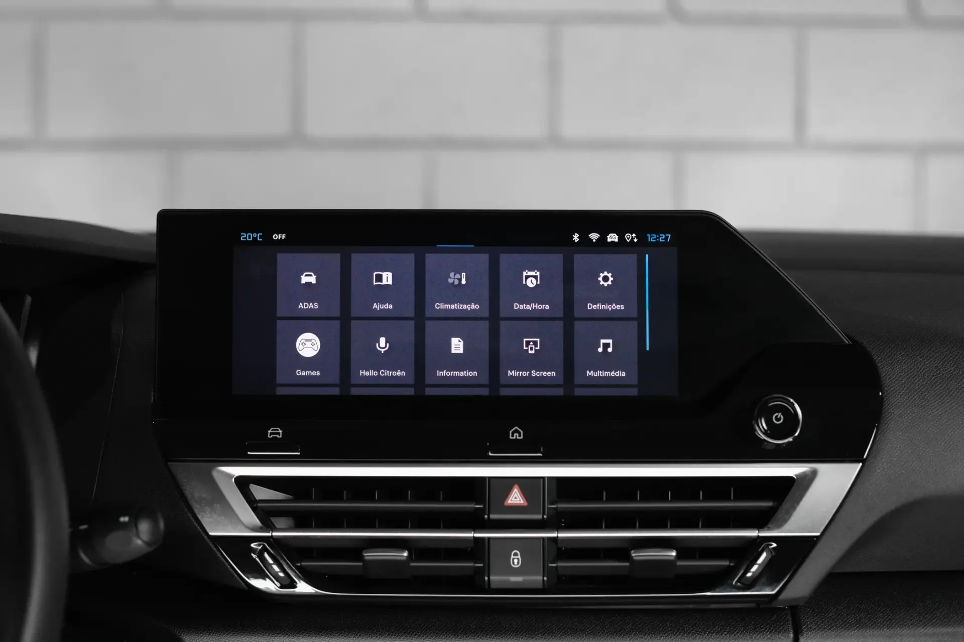 Citroen C4 X 1.2 PureTech Plus EAT8 14