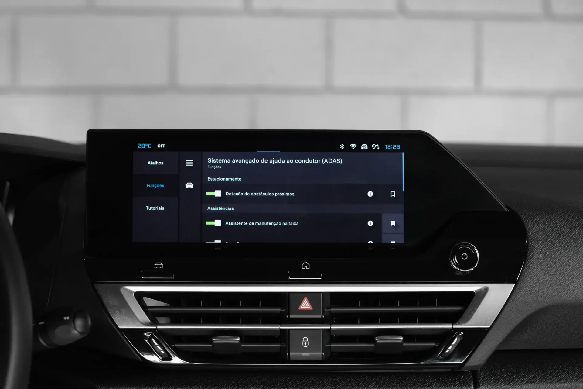 Citroen C4 X 1.2 PureTech Plus EAT8 17