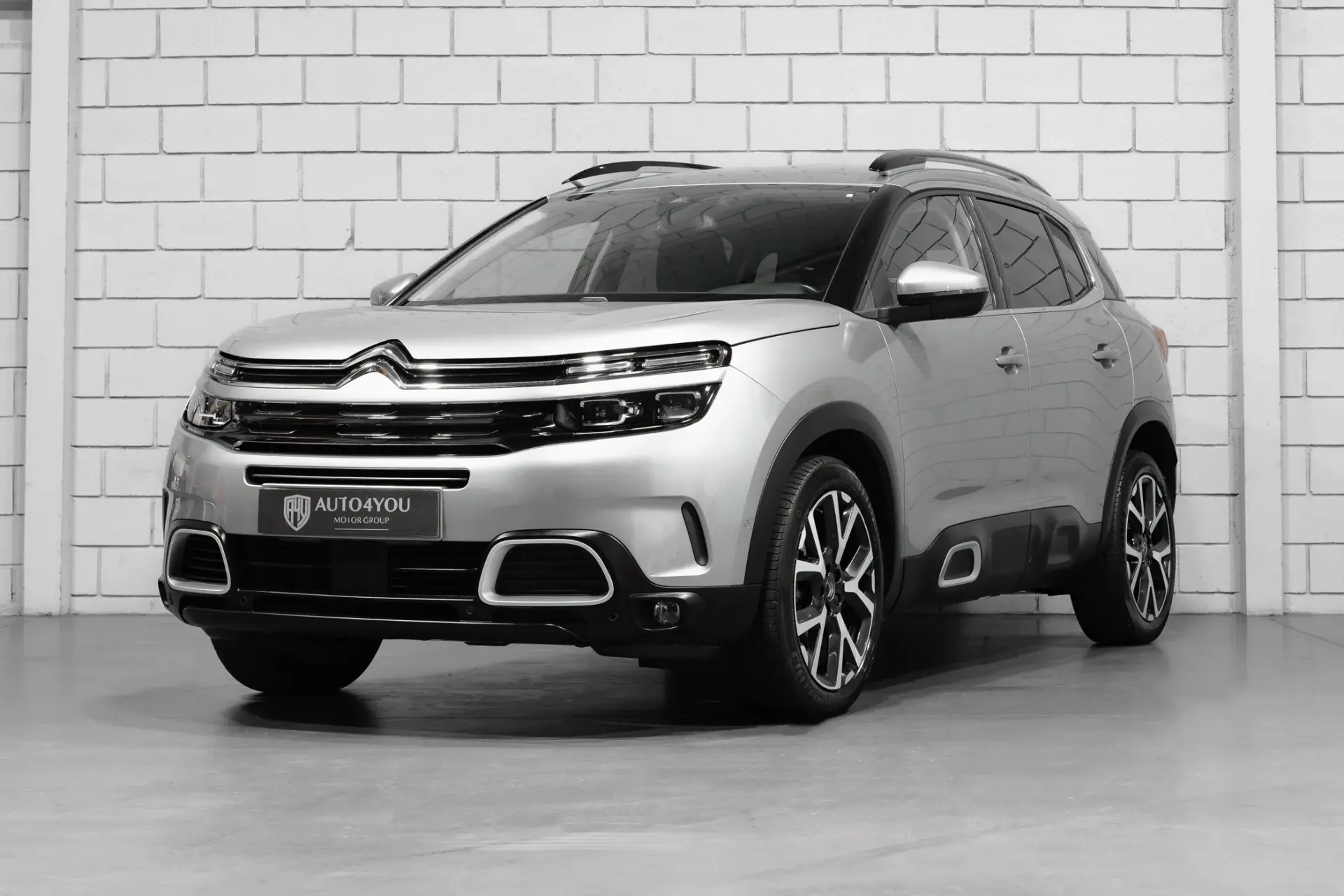 Citroen C5 Aircross 1.6 PureTech Shine J19 EAT8 1