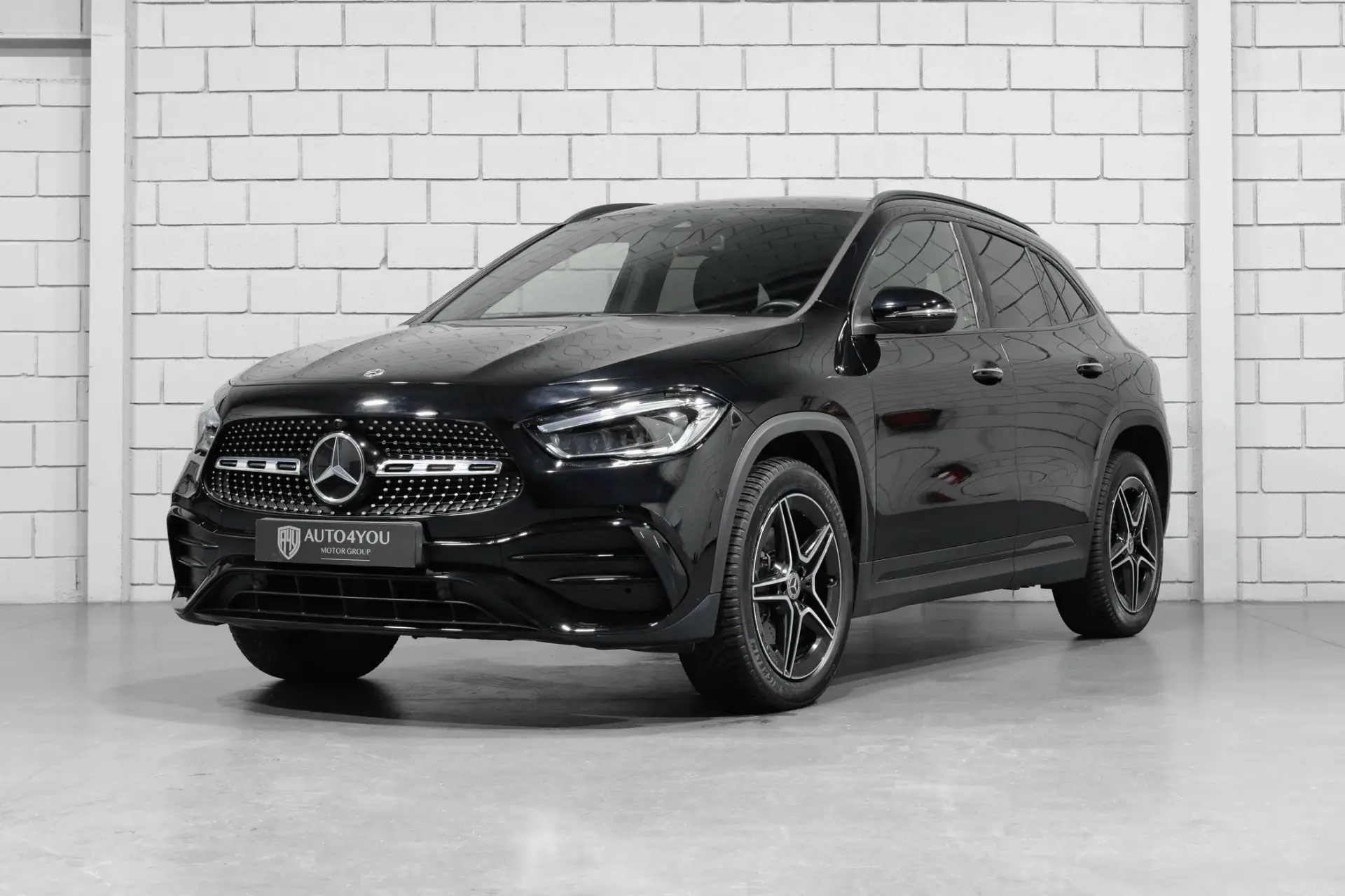 Mercedes-Benz GLA 250 e 8G-DCT AMG Line 1
