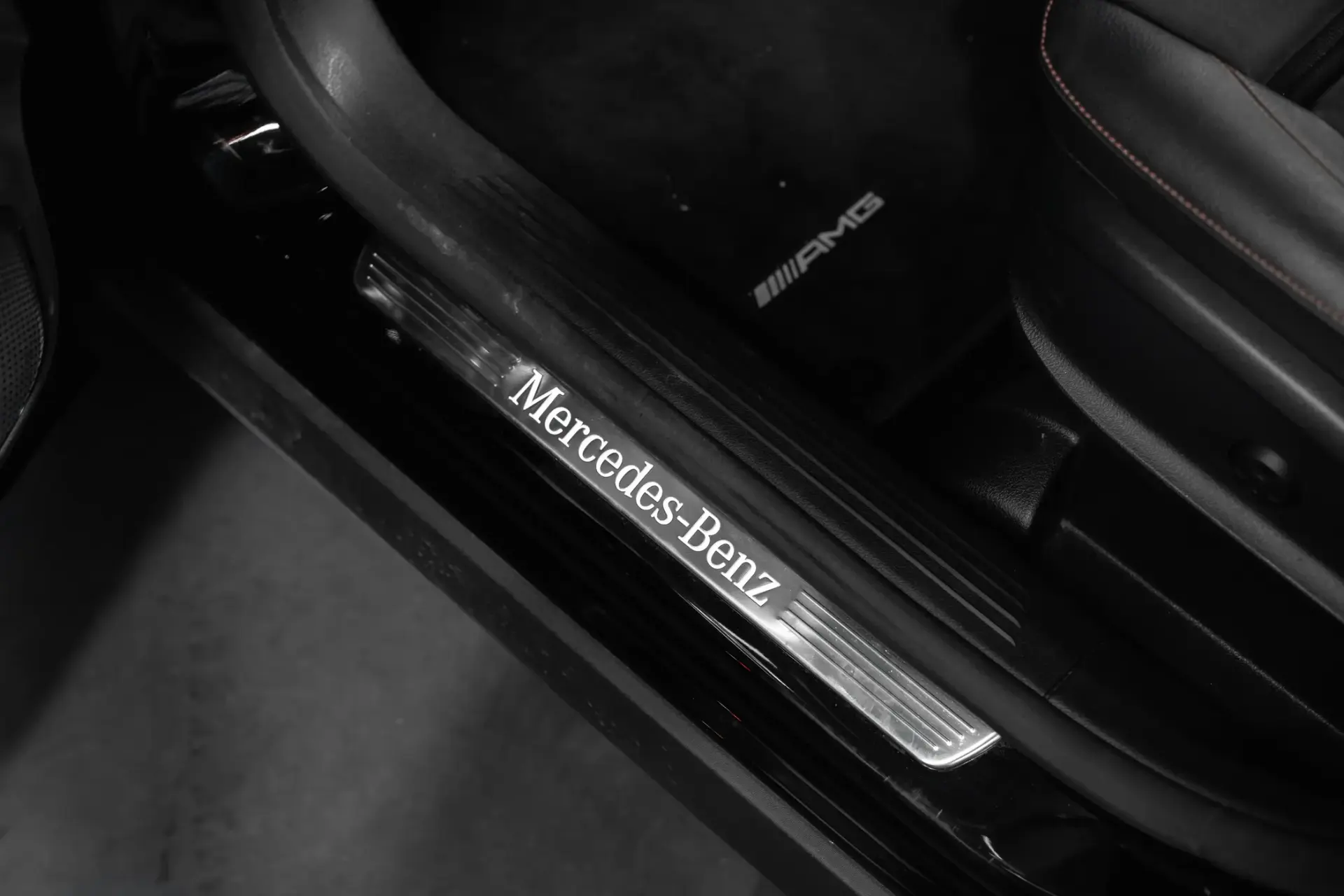 Mercedes-Benz GLA 250 e 8G-DCT AMG Line 31
