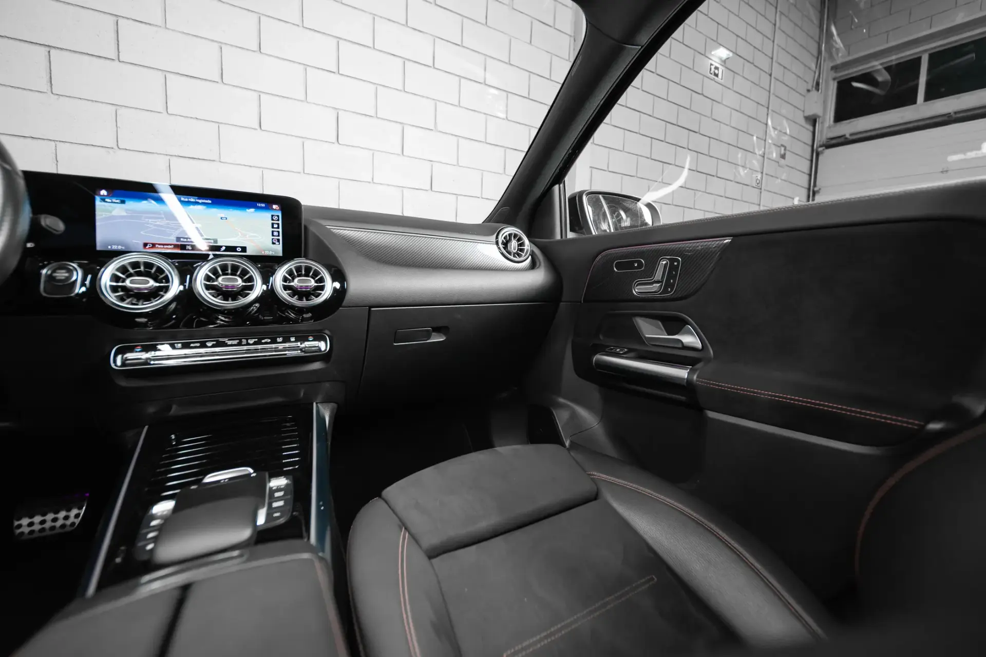 Mercedes-Benz GLA 250 e 8G-DCT AMG Line 39