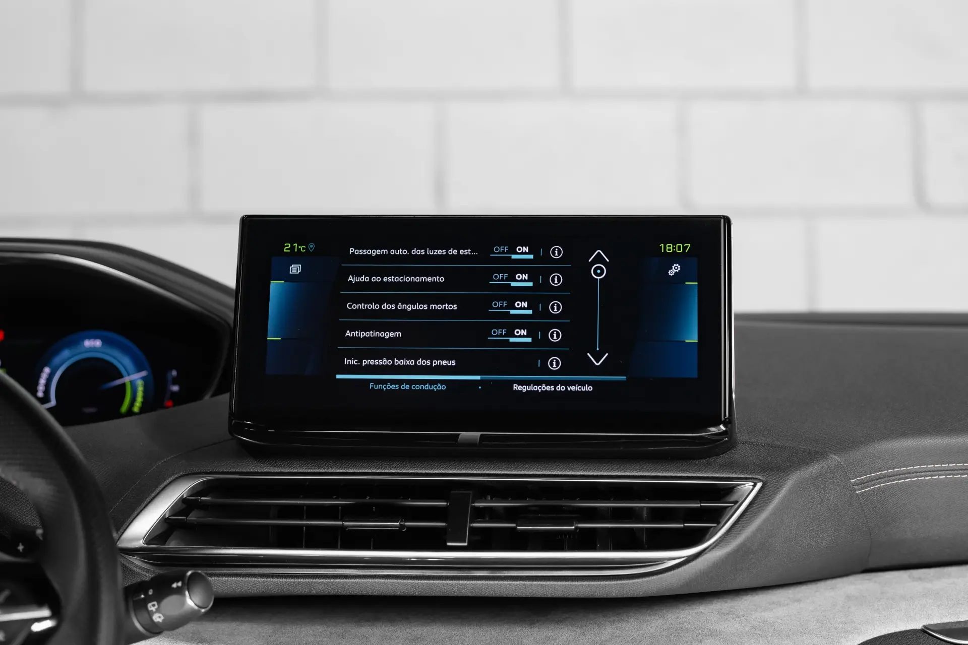 Peugeot 3008 1.6 Hybrid GT e-EAT8 16