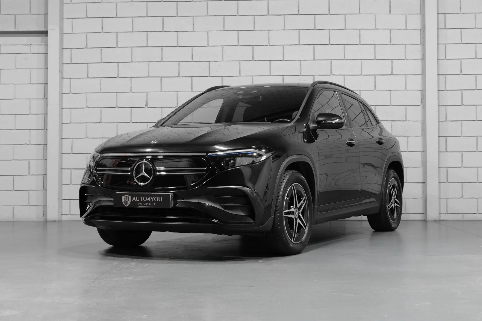 Mercedes-Benz EQA 250 AMG Line 1