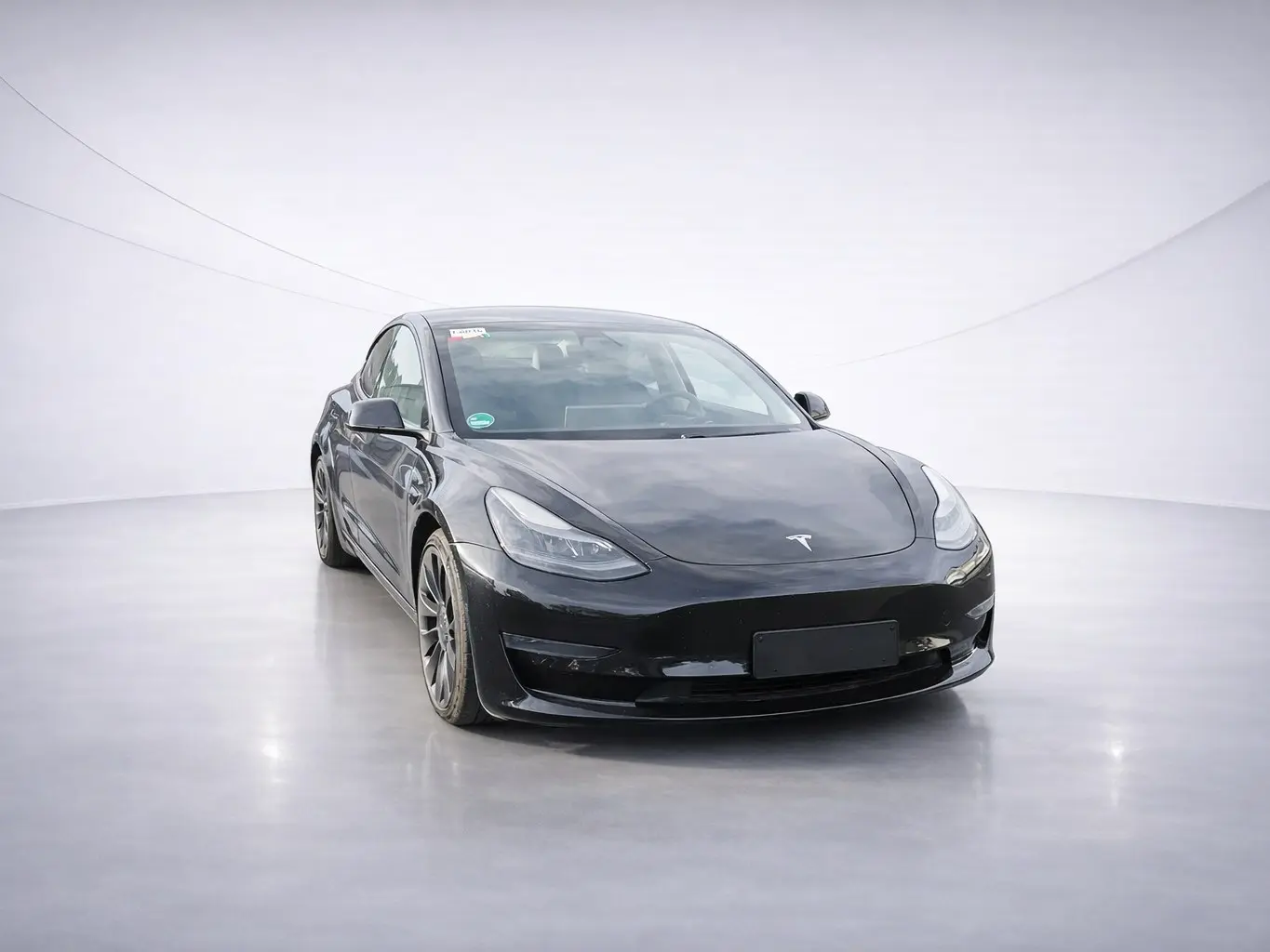 Tesla Model 3 Performance 1