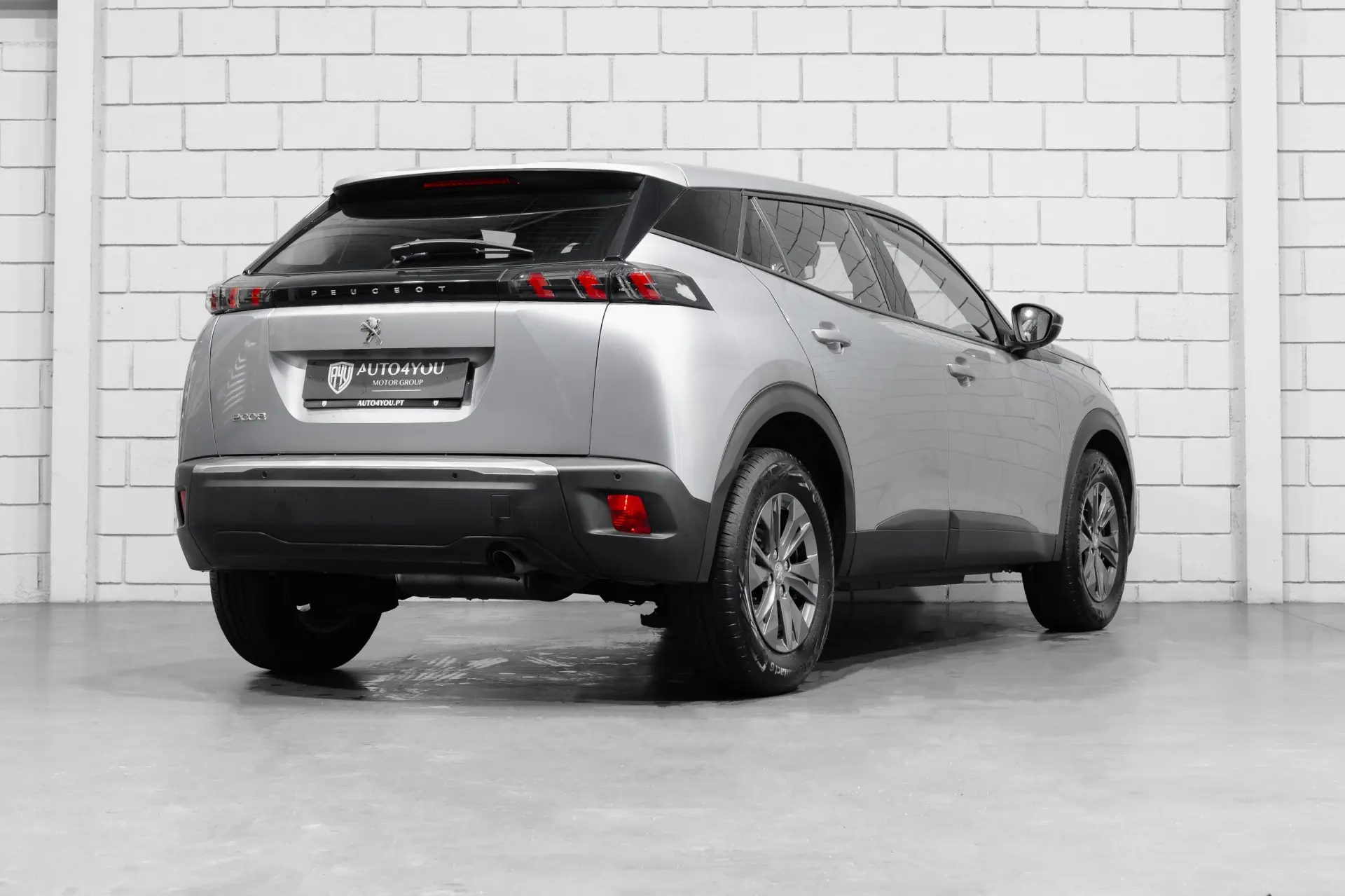 Peugeot 2008 1.2 PureTech Active Pack 4