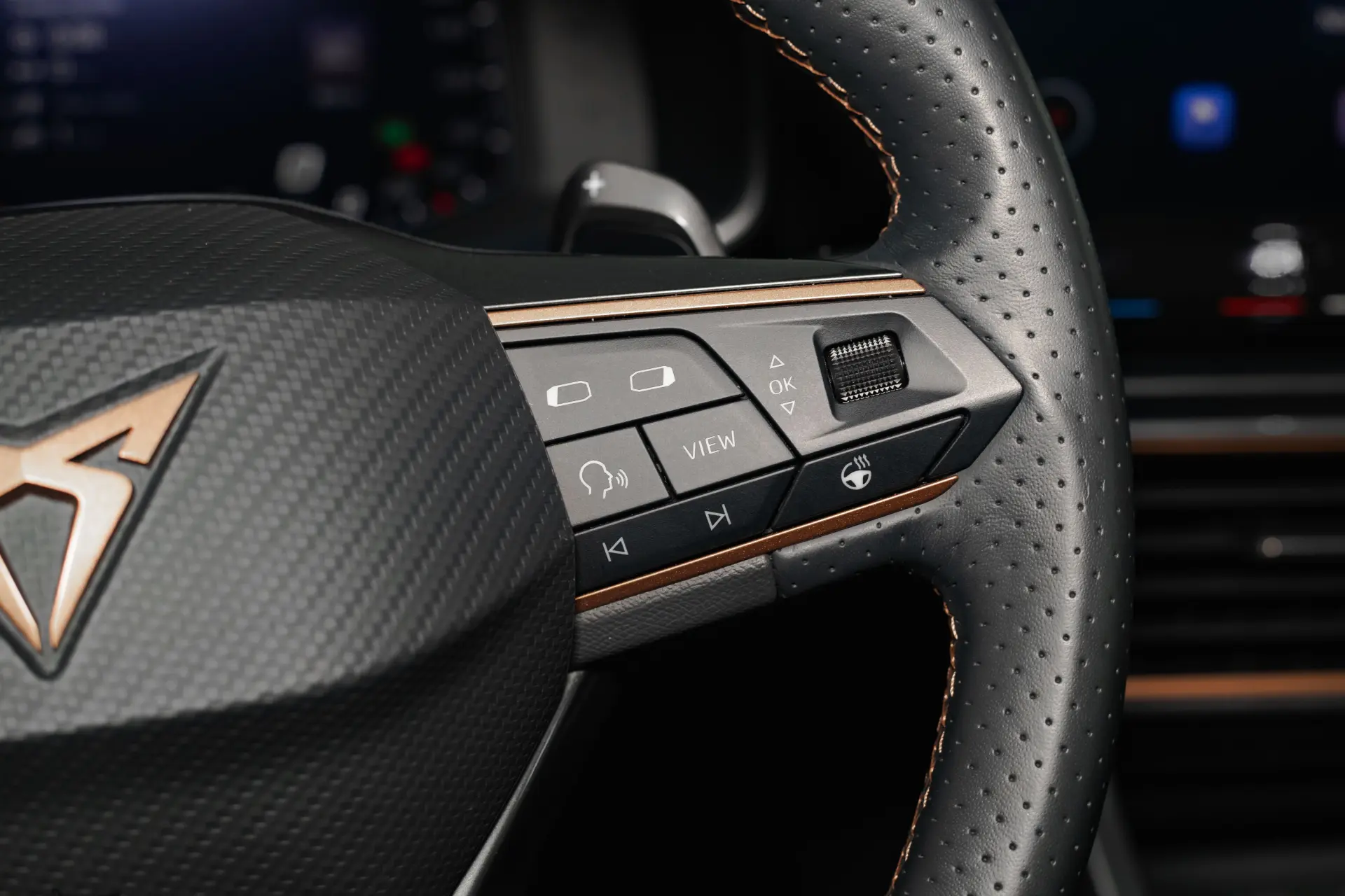 Cupra Formentor 1.4 e-Hybrid DSG VZ 7