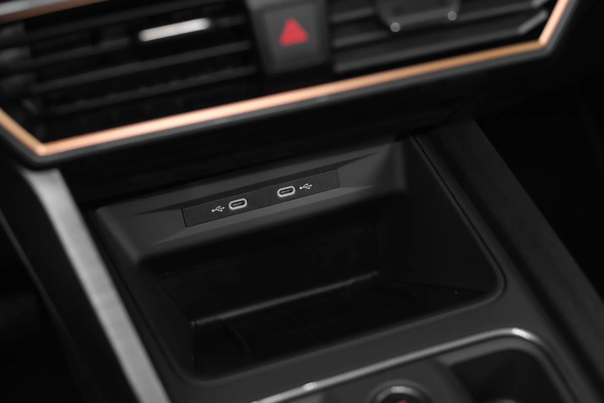 Cupra Formentor 1.4 e-Hybrid DSG VZ 27
