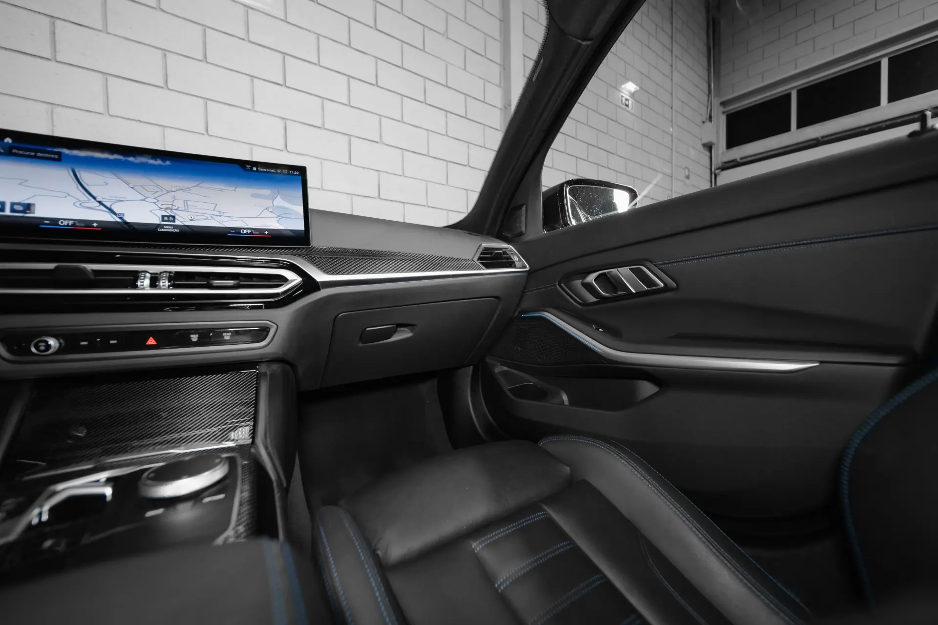BMW 330 e Pack Desportivo M Auto 39