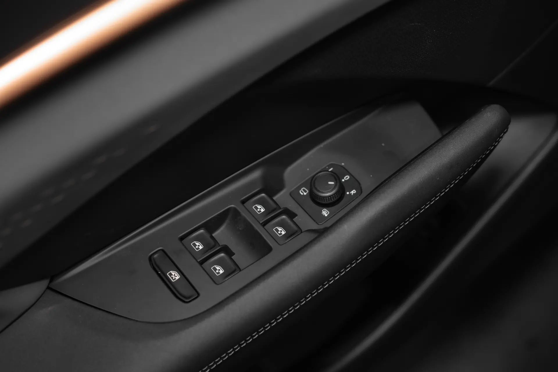 Cupra Terramar 1.5 e-Hybrid DSG 32