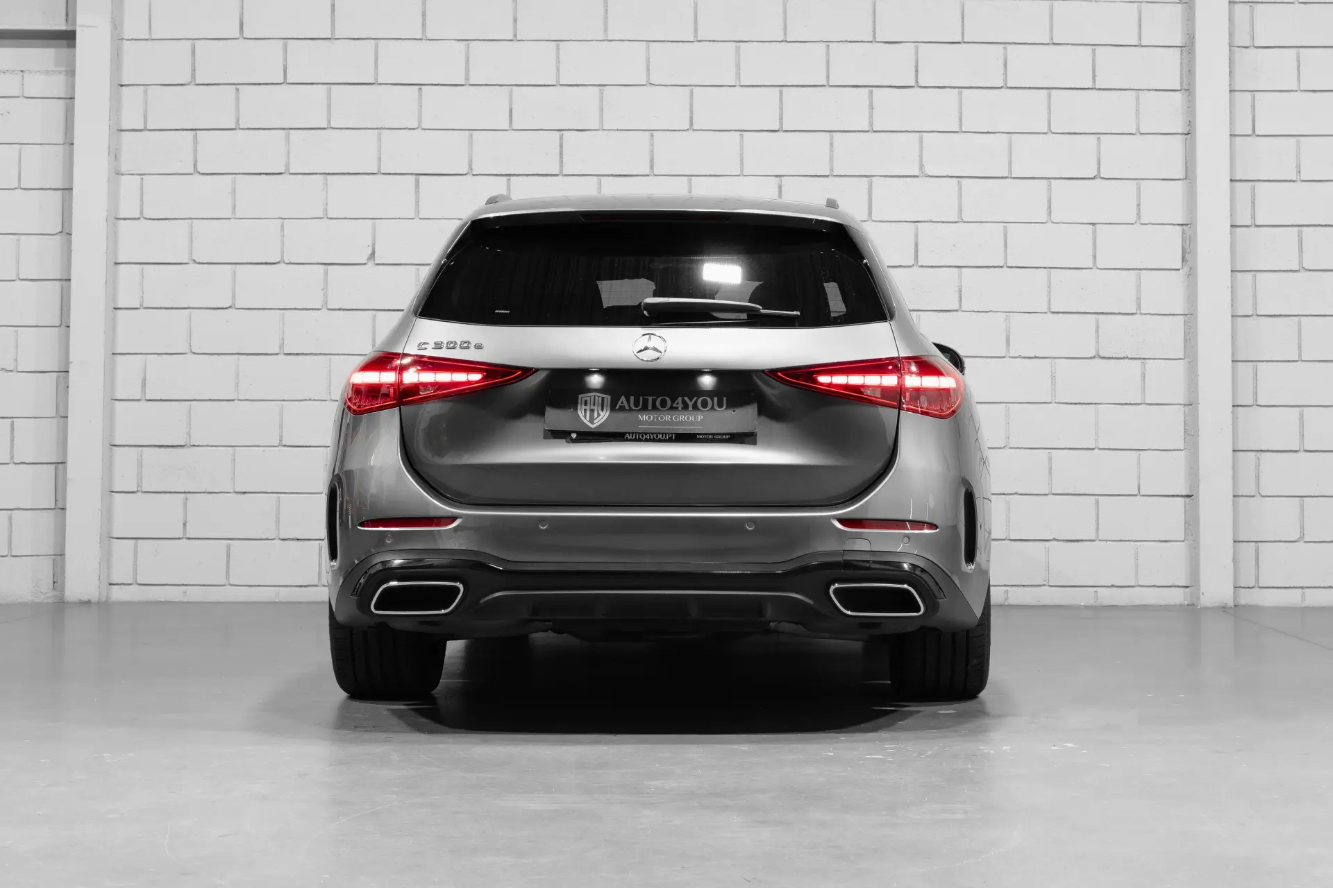 Mercedes-Benz C 300 e T 9G-TRONIC AMG Line 49