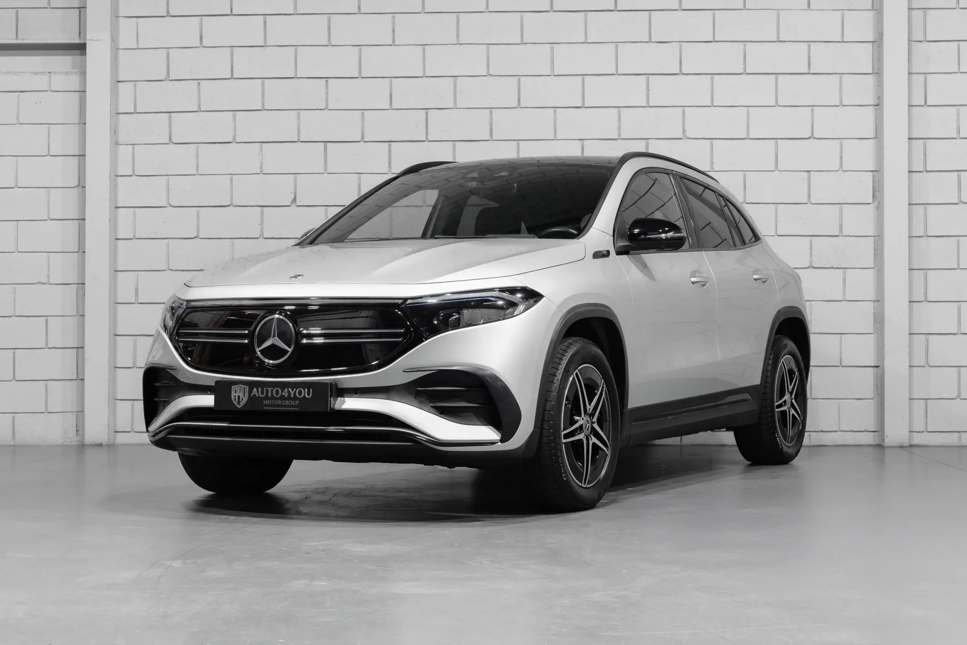 Mercedes-Benz EQA 250 AMG Line 1