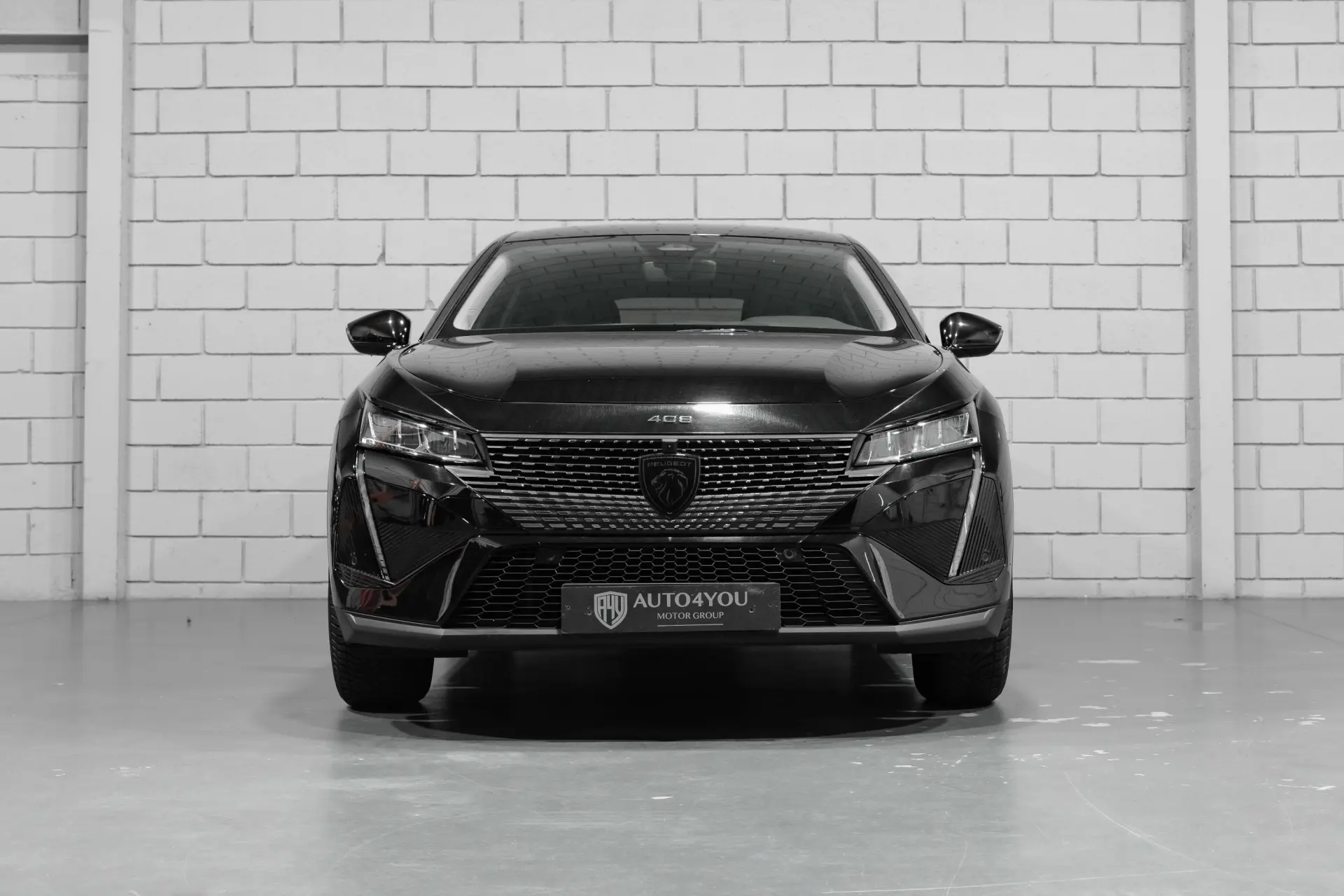 Peugeot 408 1.6 Hybrid Allure e-EAT8 3