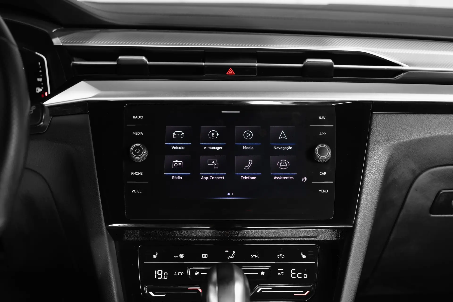 Volkswagen Arteon Shooting Brake 1.4 eHybrid OPF DSG R-Line 15