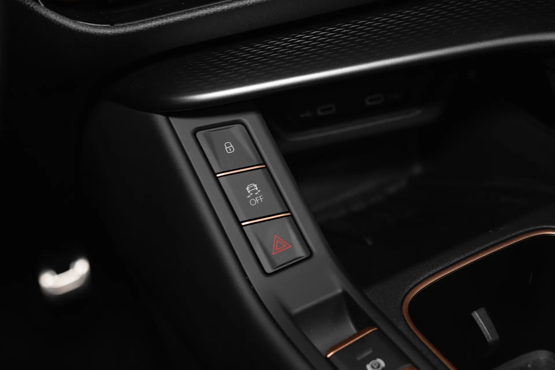 Cupra Terramar 1.5 e-Hybrid DSG 37