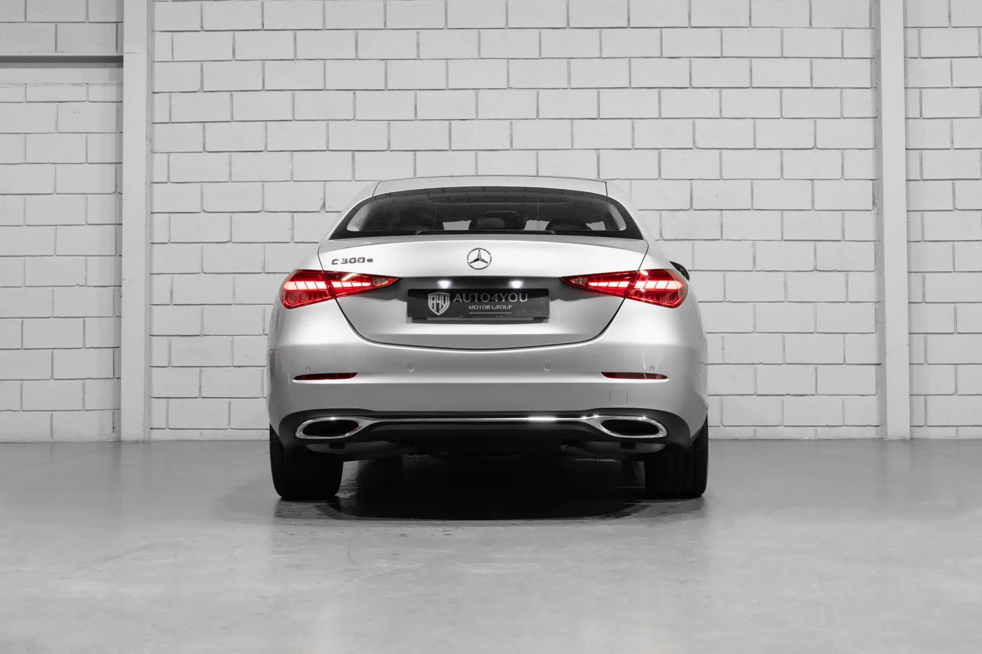 Mercedes-Benz C 300 e 9G-TRONIC Avantgarde Advanced 43