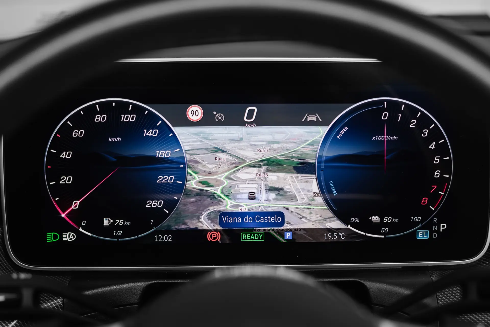 Mercedes-Benz C 300 e 9G-TRONIC Avantgarde Advanced 12