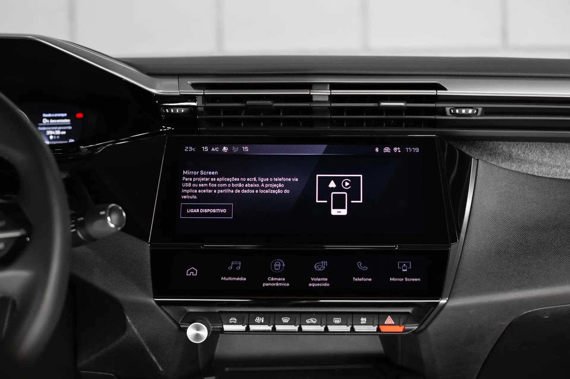 Peugeot 408 1.6 Hybrid Allure e-EAT8 15