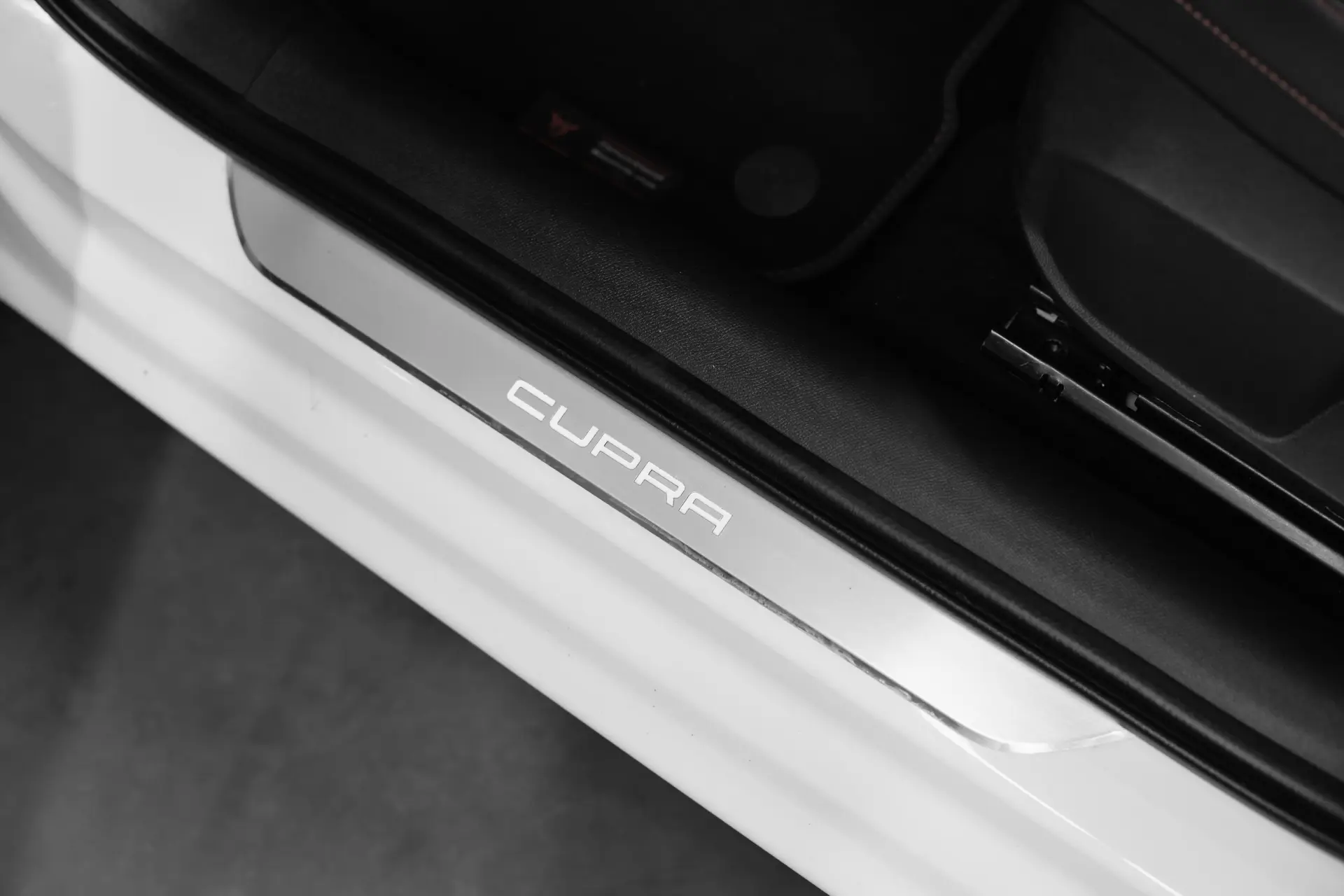 Cupra Leon ST 1.4 e-Hybrid VZ DSG 30