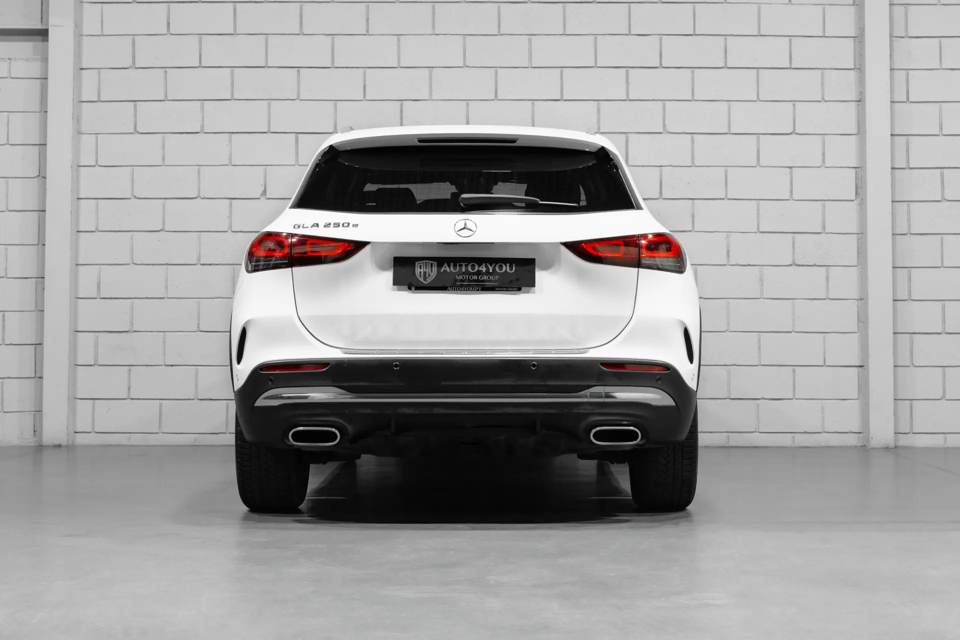 Mercedes-Benz GLA 250 e 8G-DCT AMG Line 46