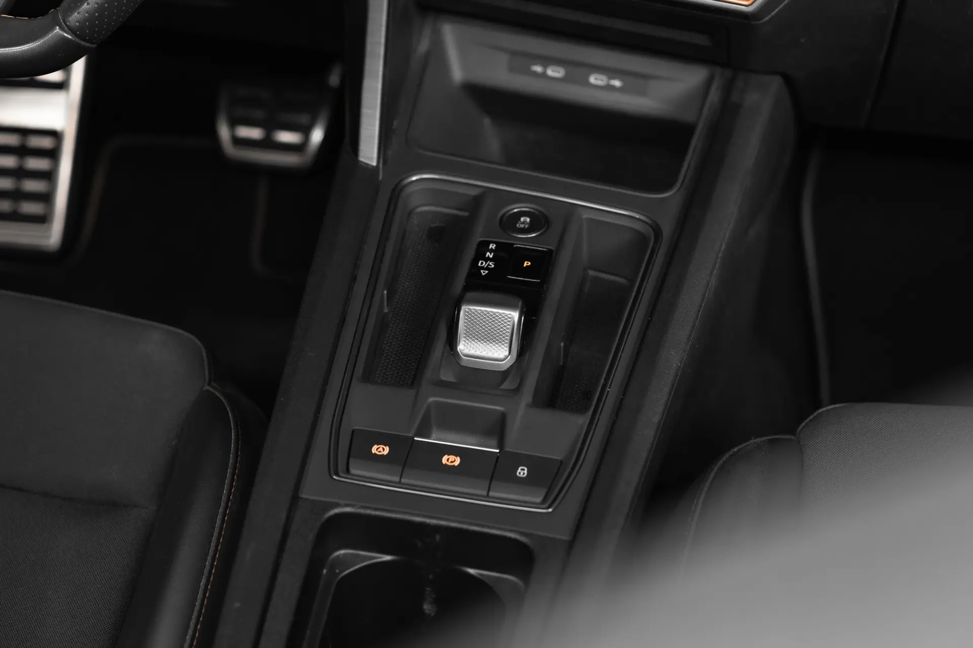 Cupra Formentor 1.4 e-Hybrid DSG VZ 36