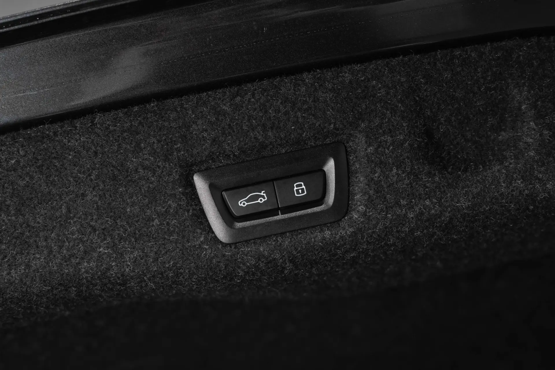 BMW 530 e Pack Desportivo M Pro 46
