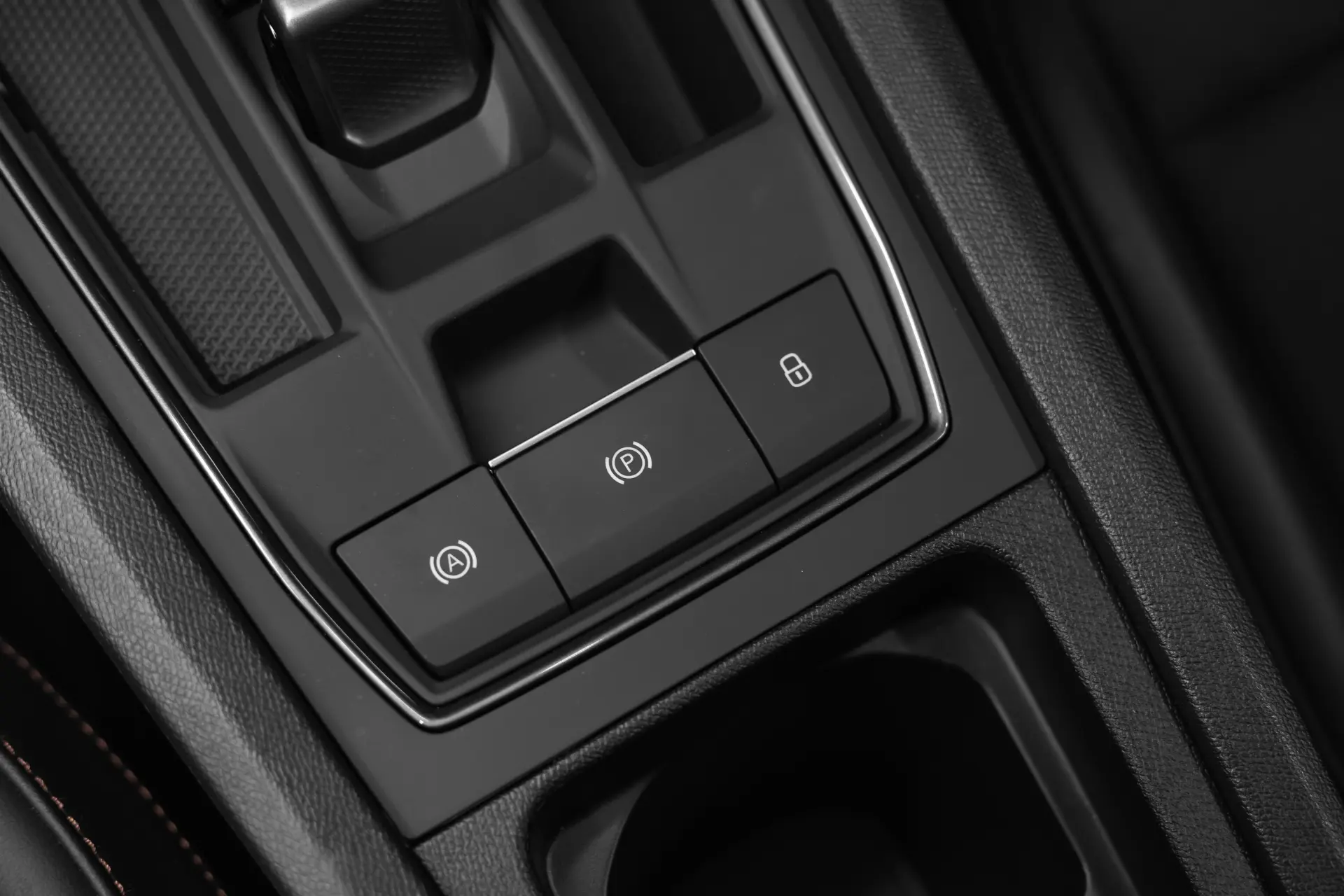 Cupra Formentor 1.4 e-Hybrid DSG VZ 26