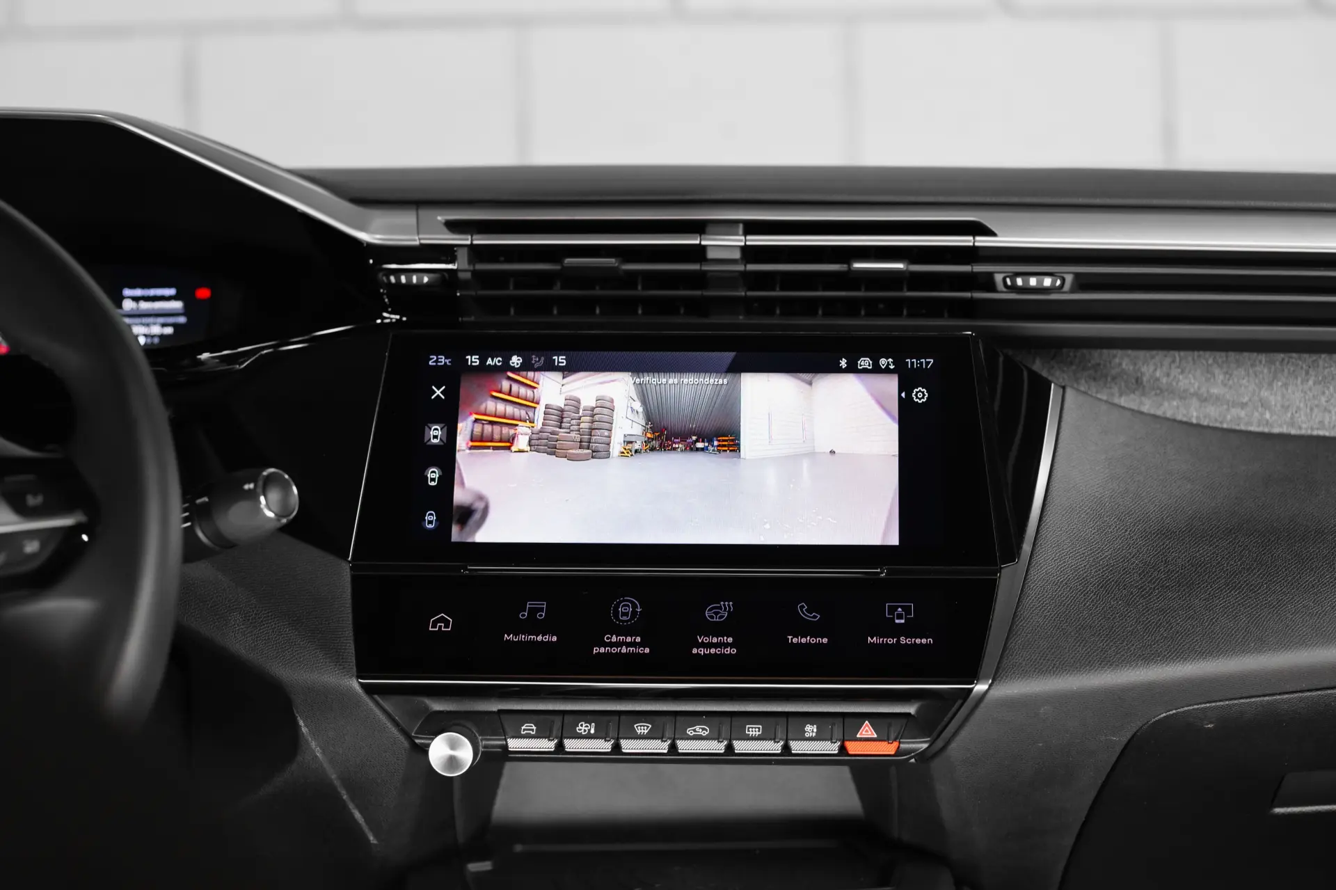 Peugeot 408 1.6 Hybrid Allure e-EAT8 18