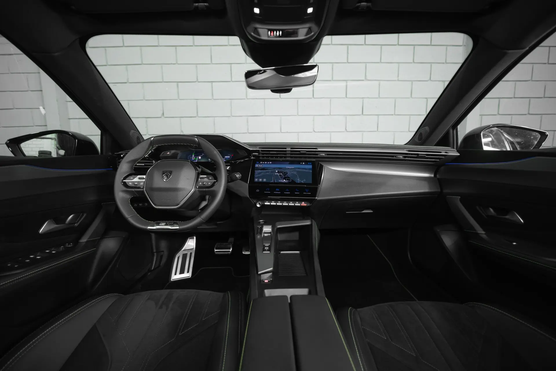 Peugeot 408 1.6 Hybrid GT e-EAT8 38