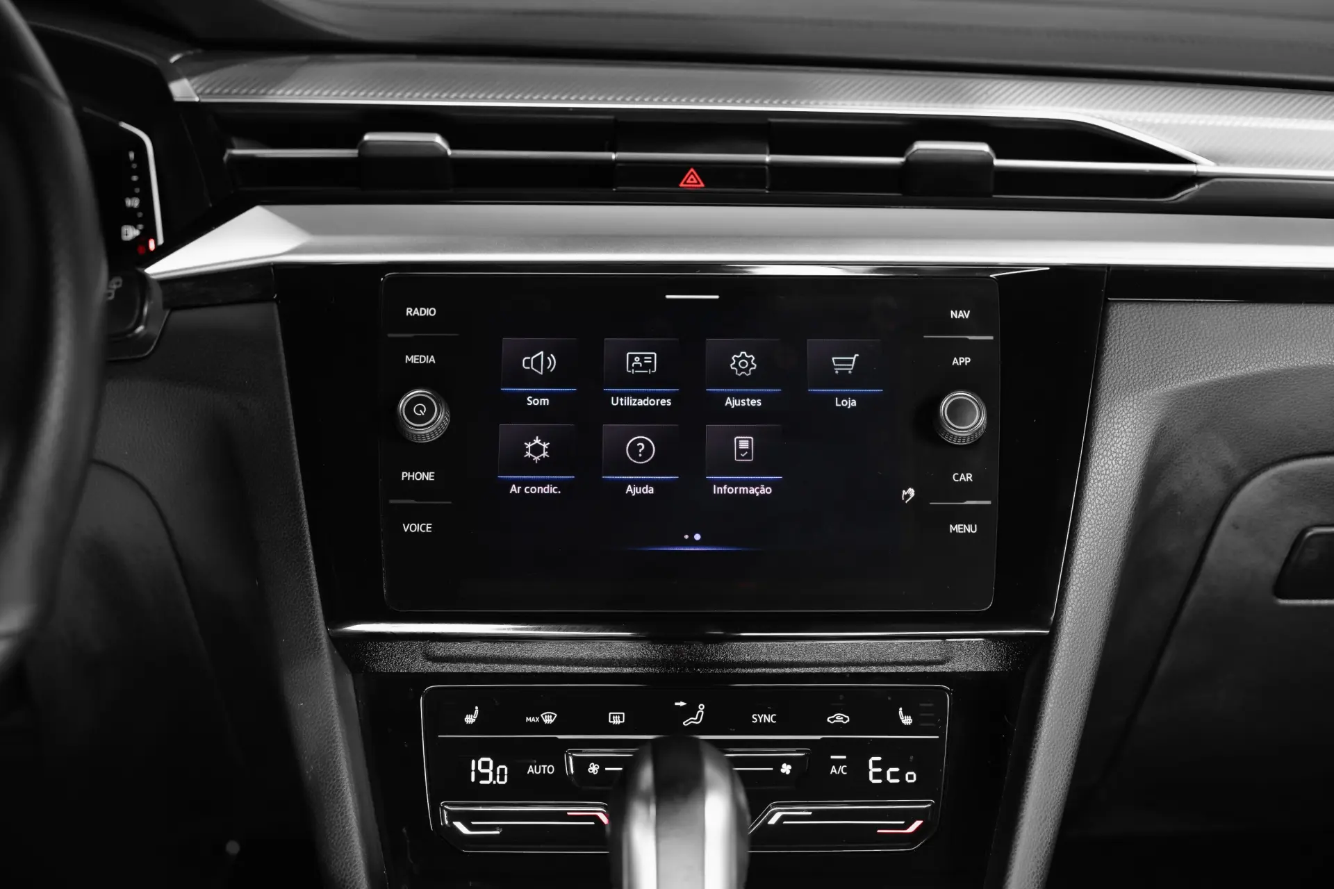 Volkswagen Arteon Shooting Brake 1.4 eHybrid OPF DSG R-Line 16