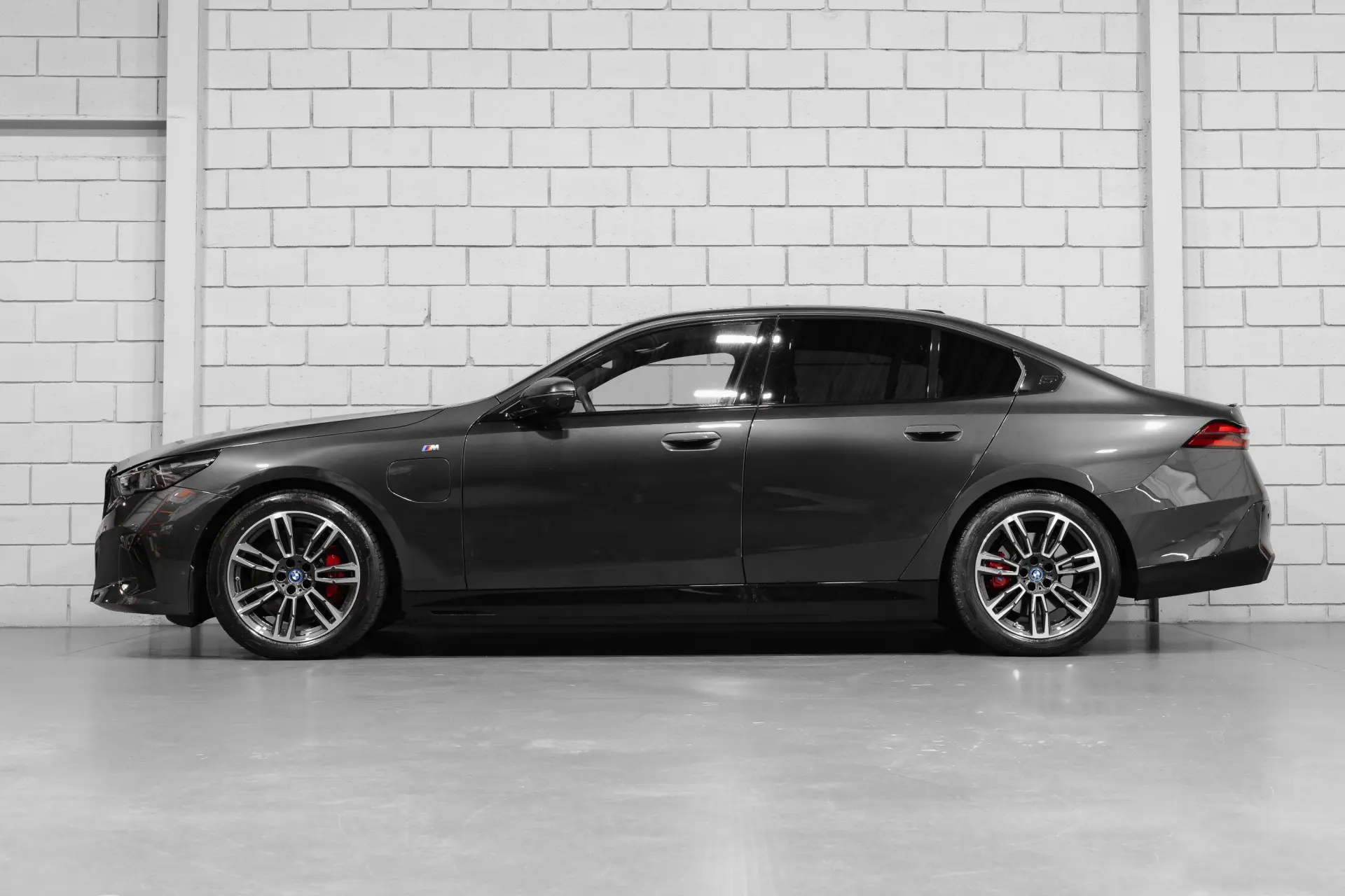 BMW 530 e Pack Desportivo M Pro 3
