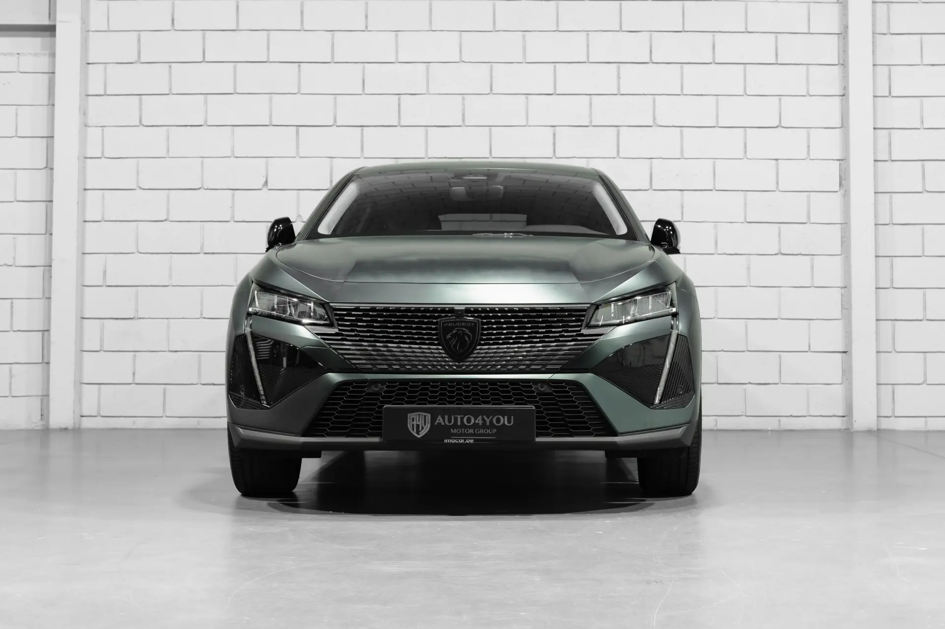Peugeot 408 1.6 Hybrid Allure e-EAT8 2
