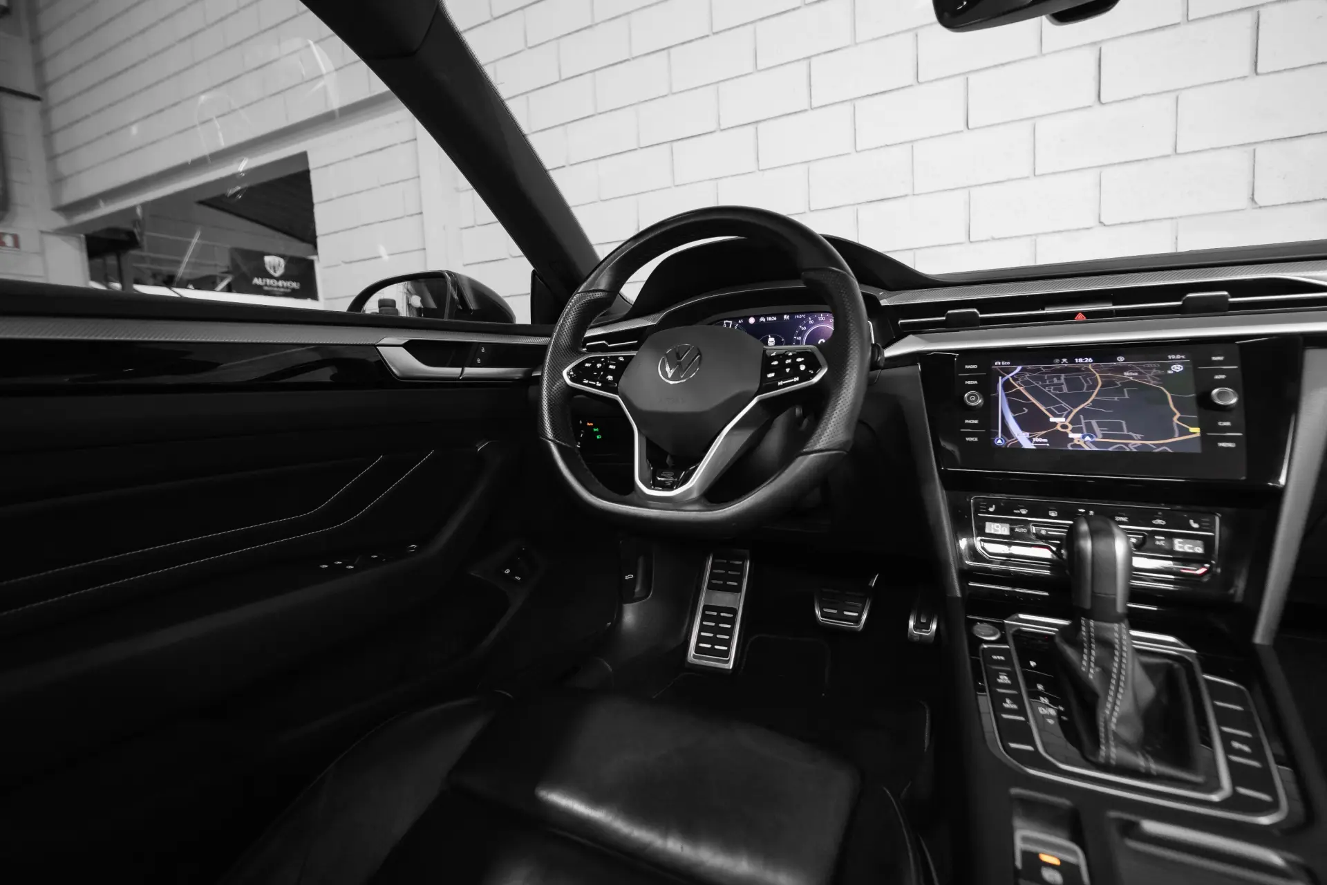 Volkswagen Arteon Shooting Brake 1.4 eHybrid OPF DSG R-Line 31