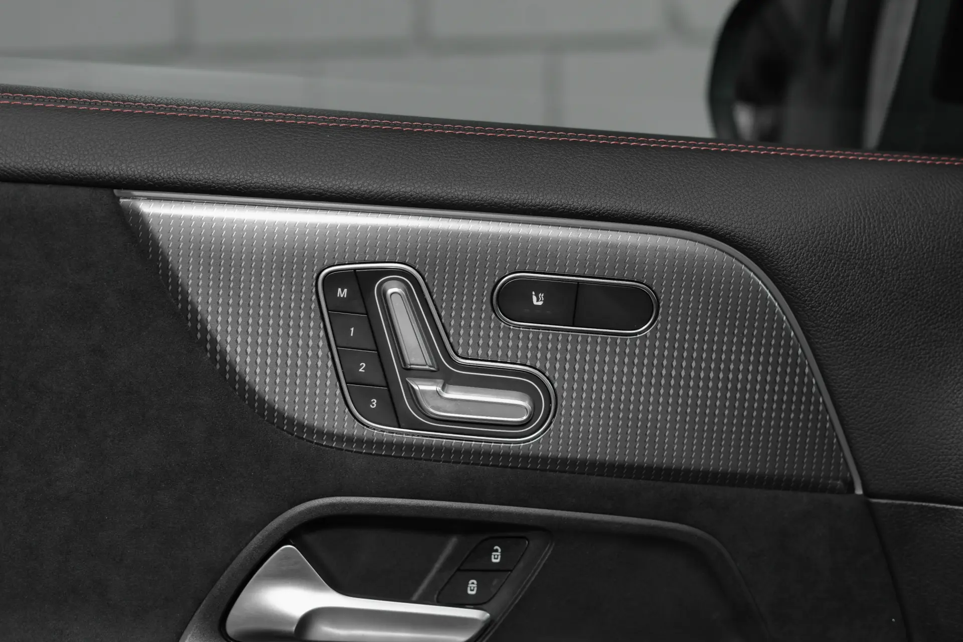 Mercedes-Benz EQA 250 AMG Line 35