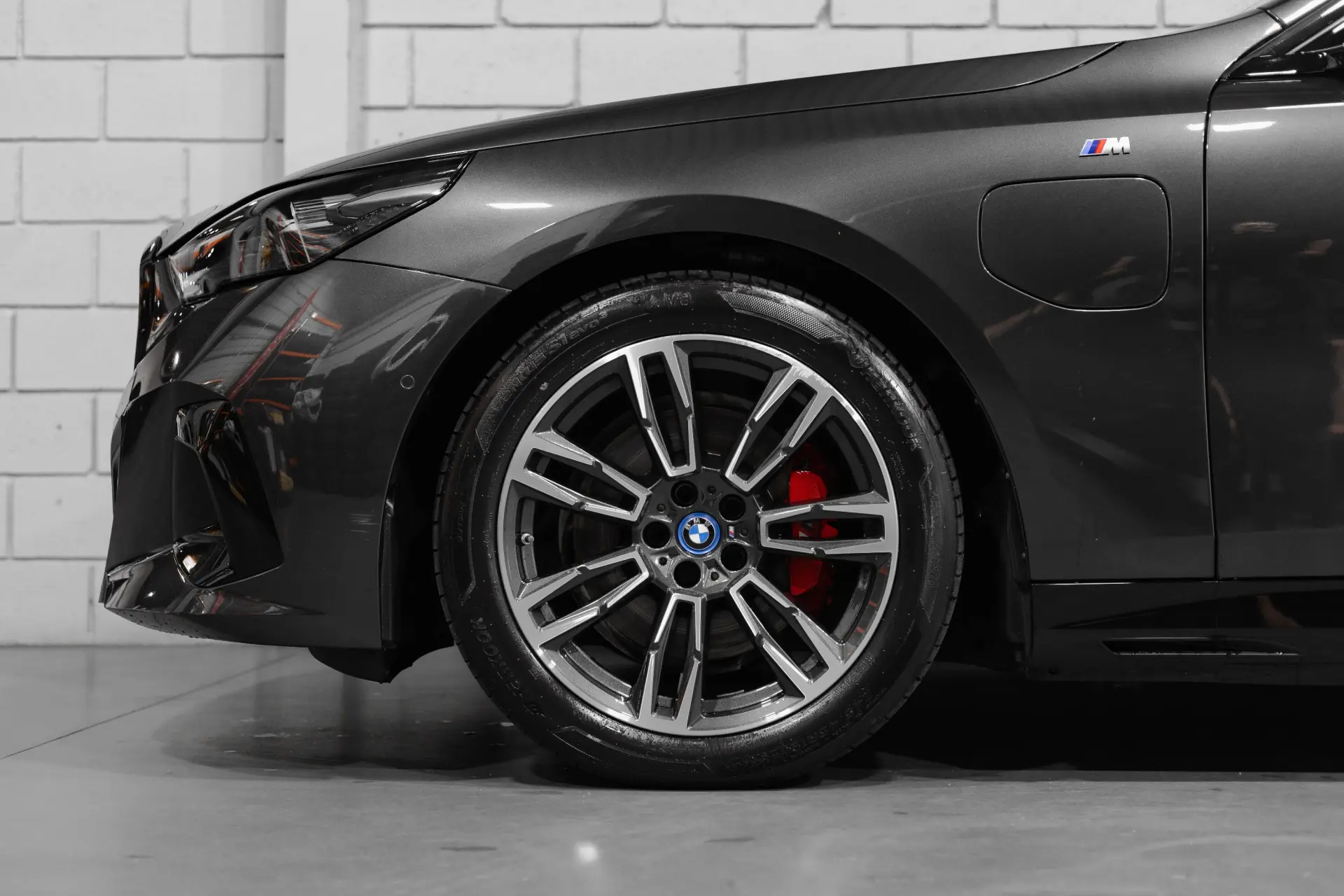 BMW 530 e Pack Desportivo M Pro 23