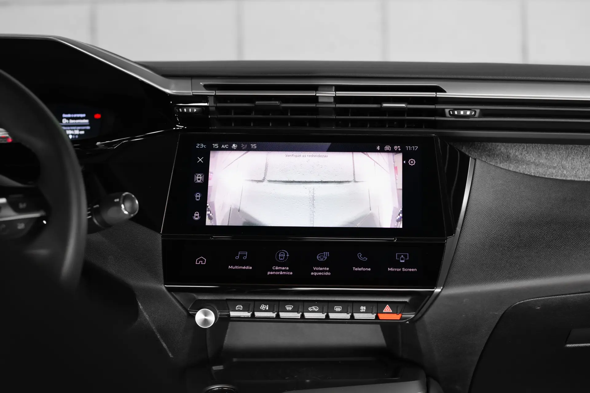 Peugeot 408 1.6 Hybrid Allure e-EAT8 17