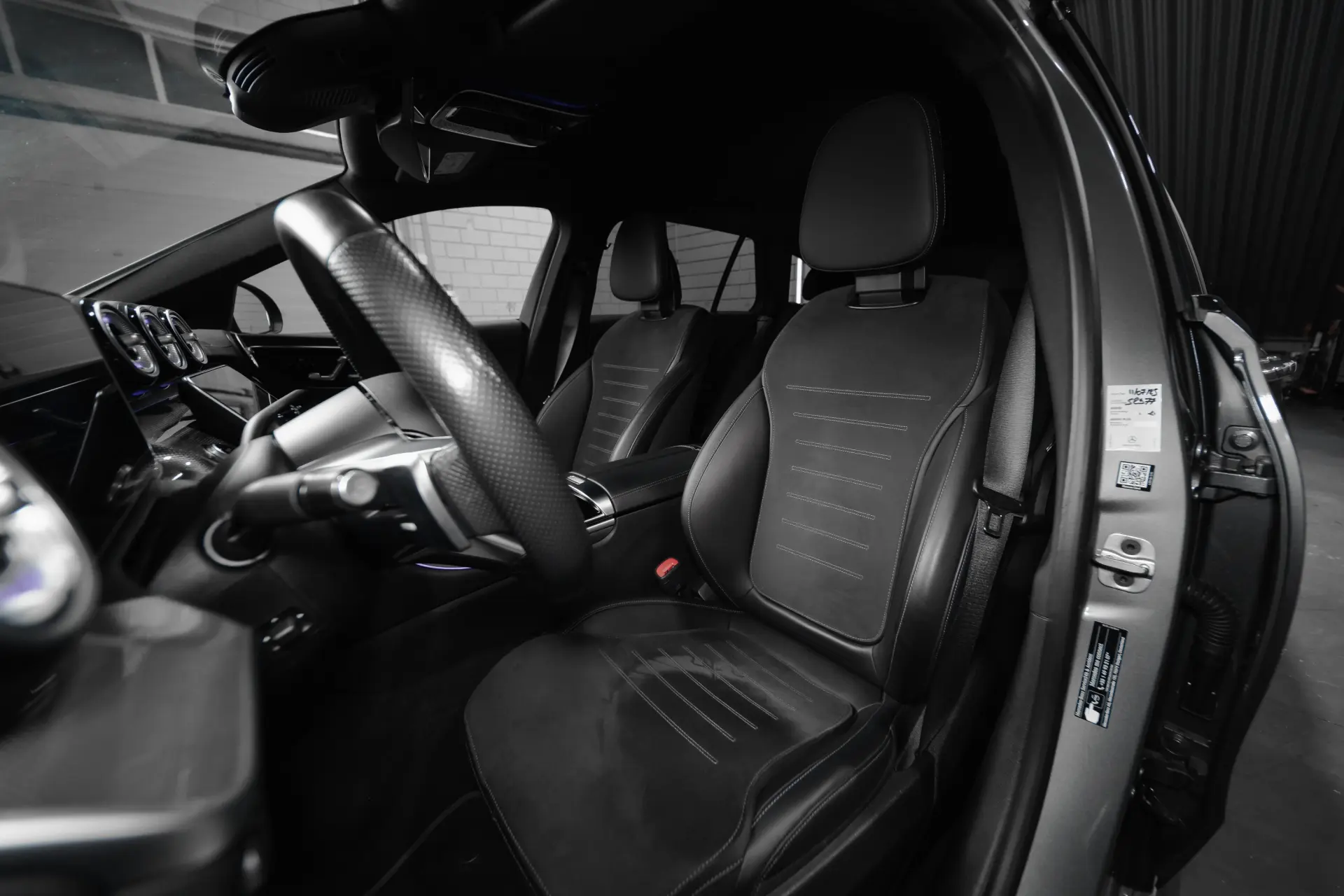 Mercedes-Benz C 300 e T 9G-TRONIC AMG Line 10